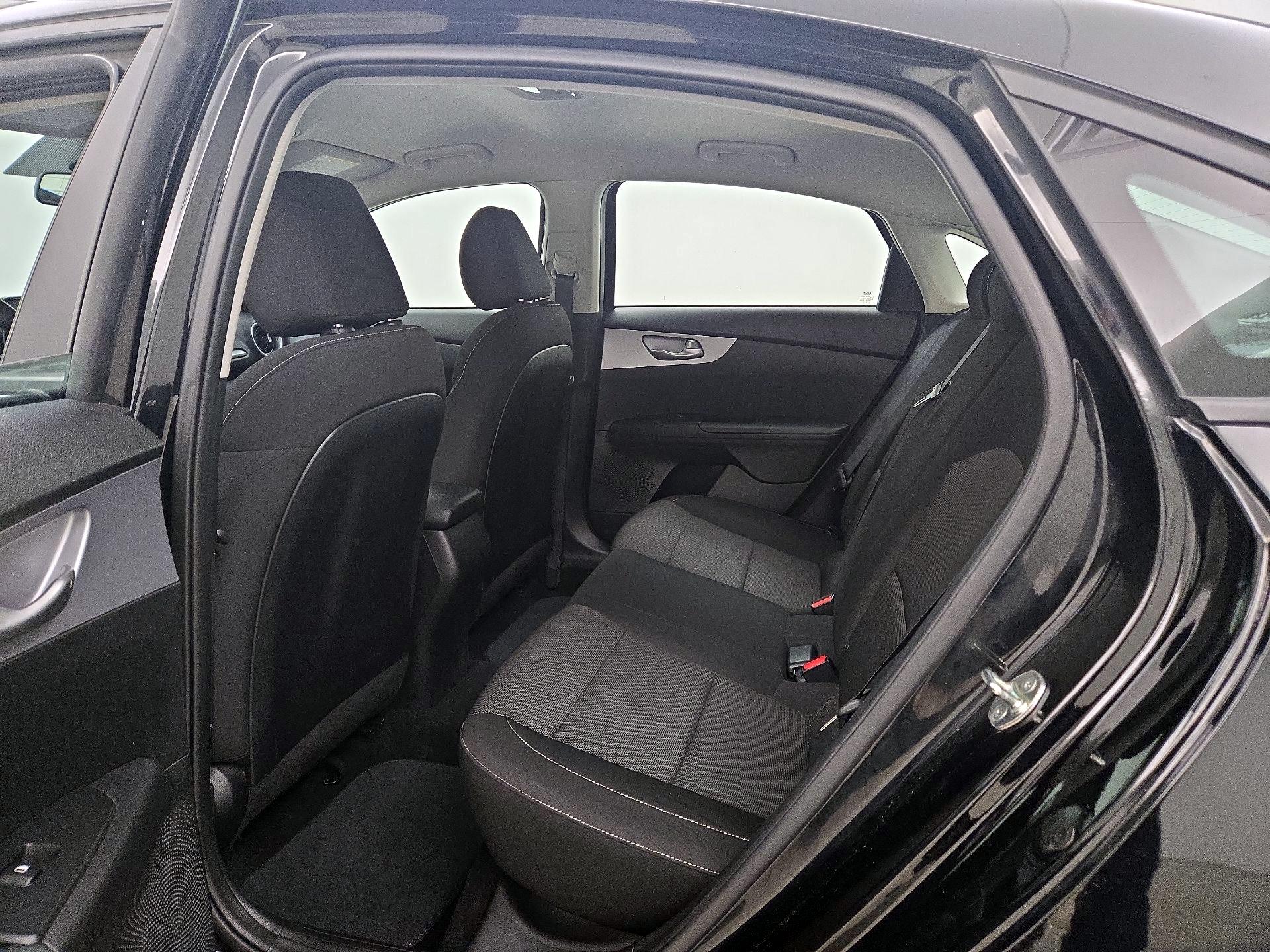 Thumbnail: 2024 Kia Forte - 19