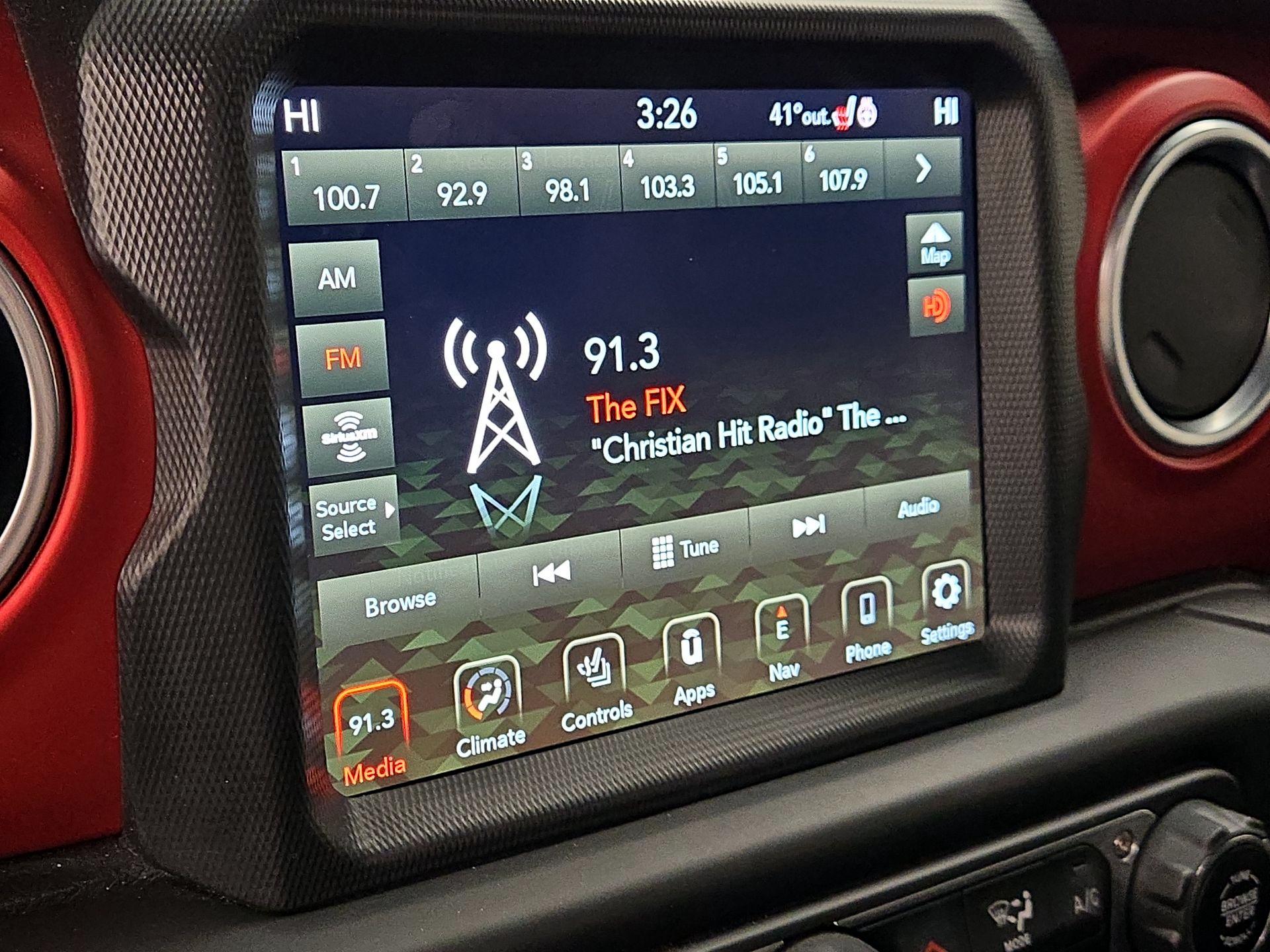 Thumbnail: 2021 Jeep Gladiator - 15