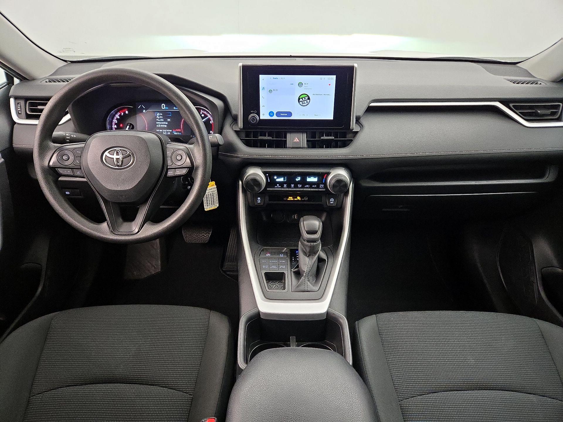 Thumbnail: 2024 Toyota RAV4 - 9