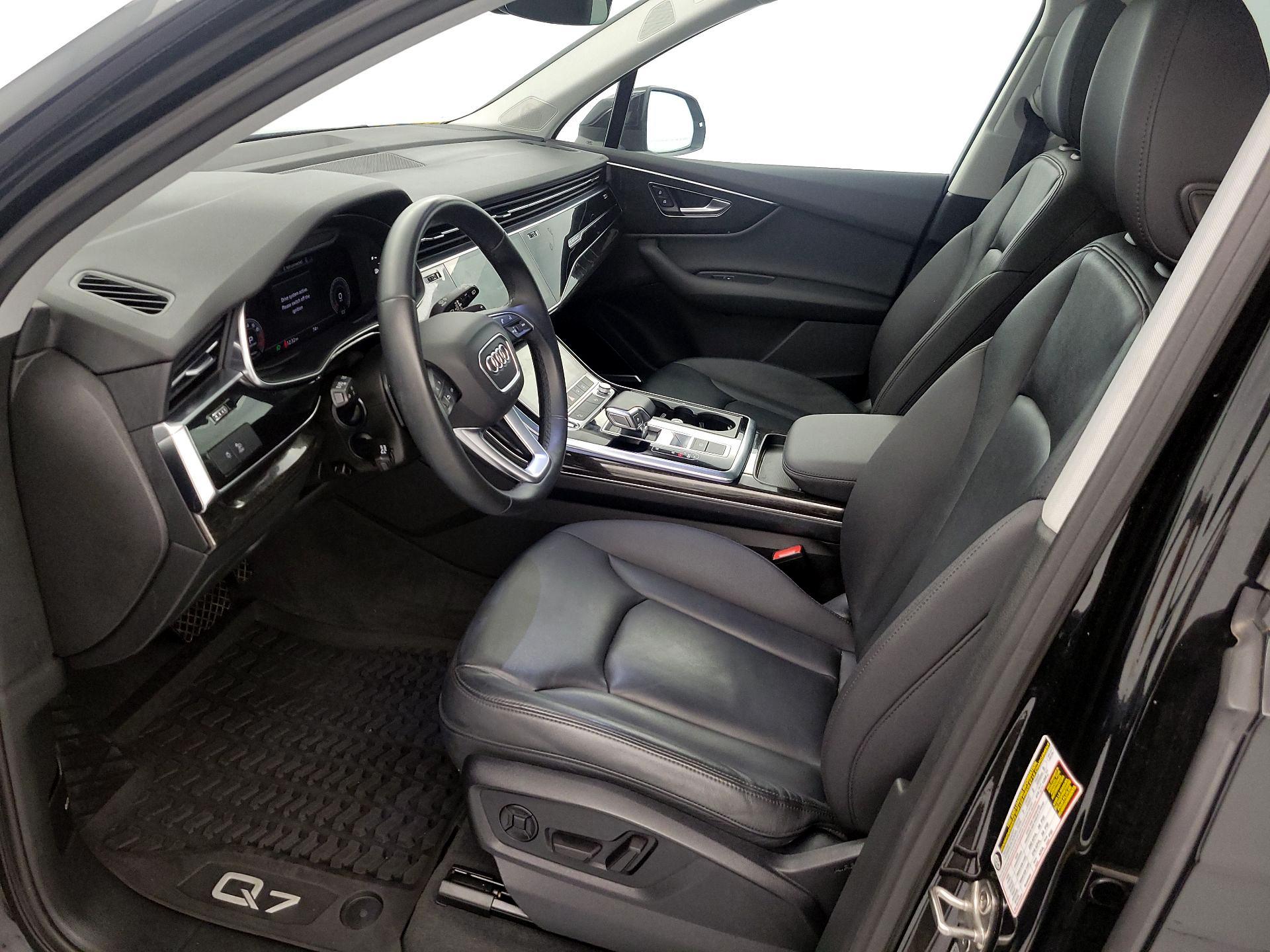 Thumbnail: 2022 Audi Q7 - 11