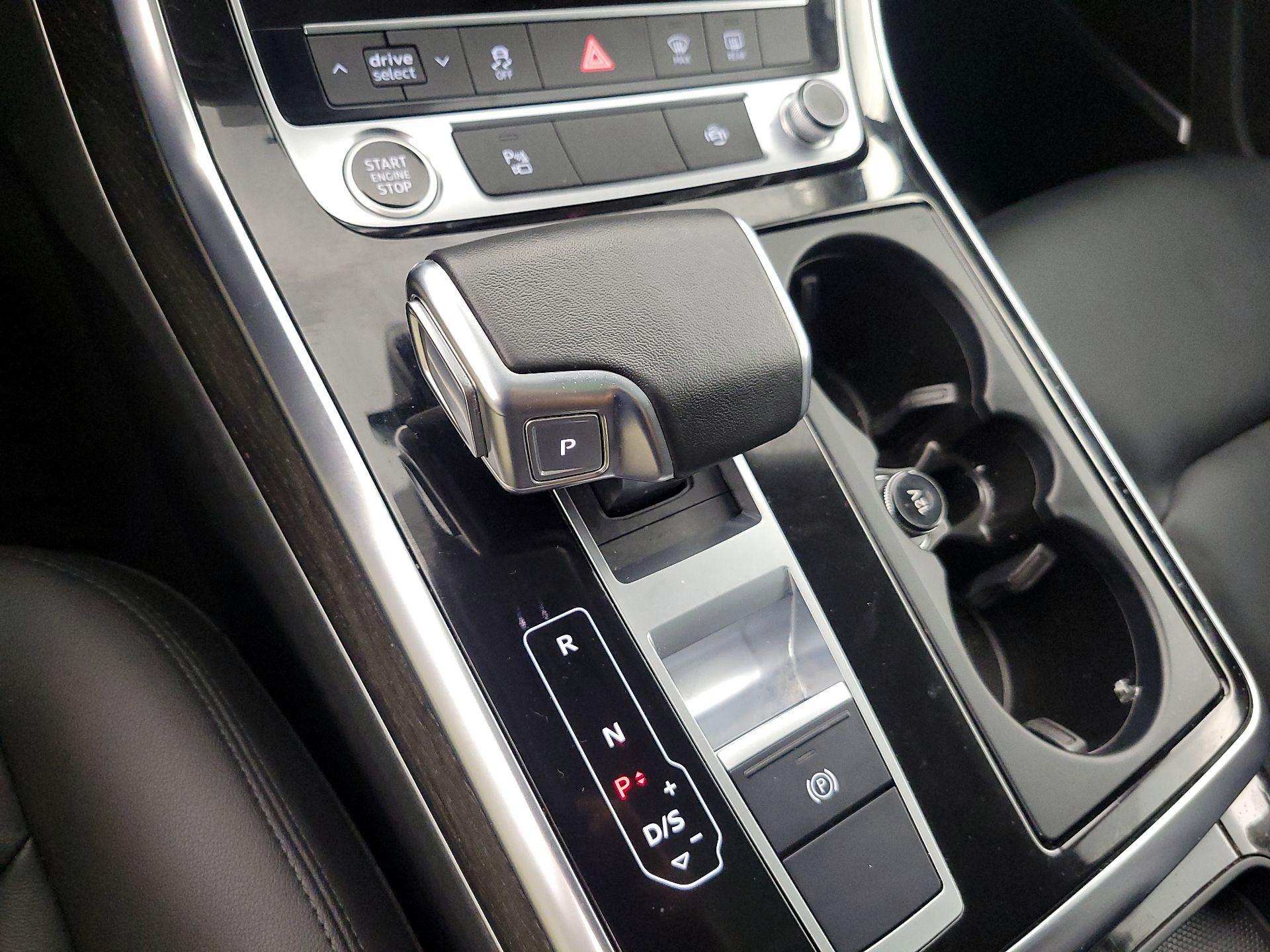 Thumbnail: 2022 Audi Q7 - 18