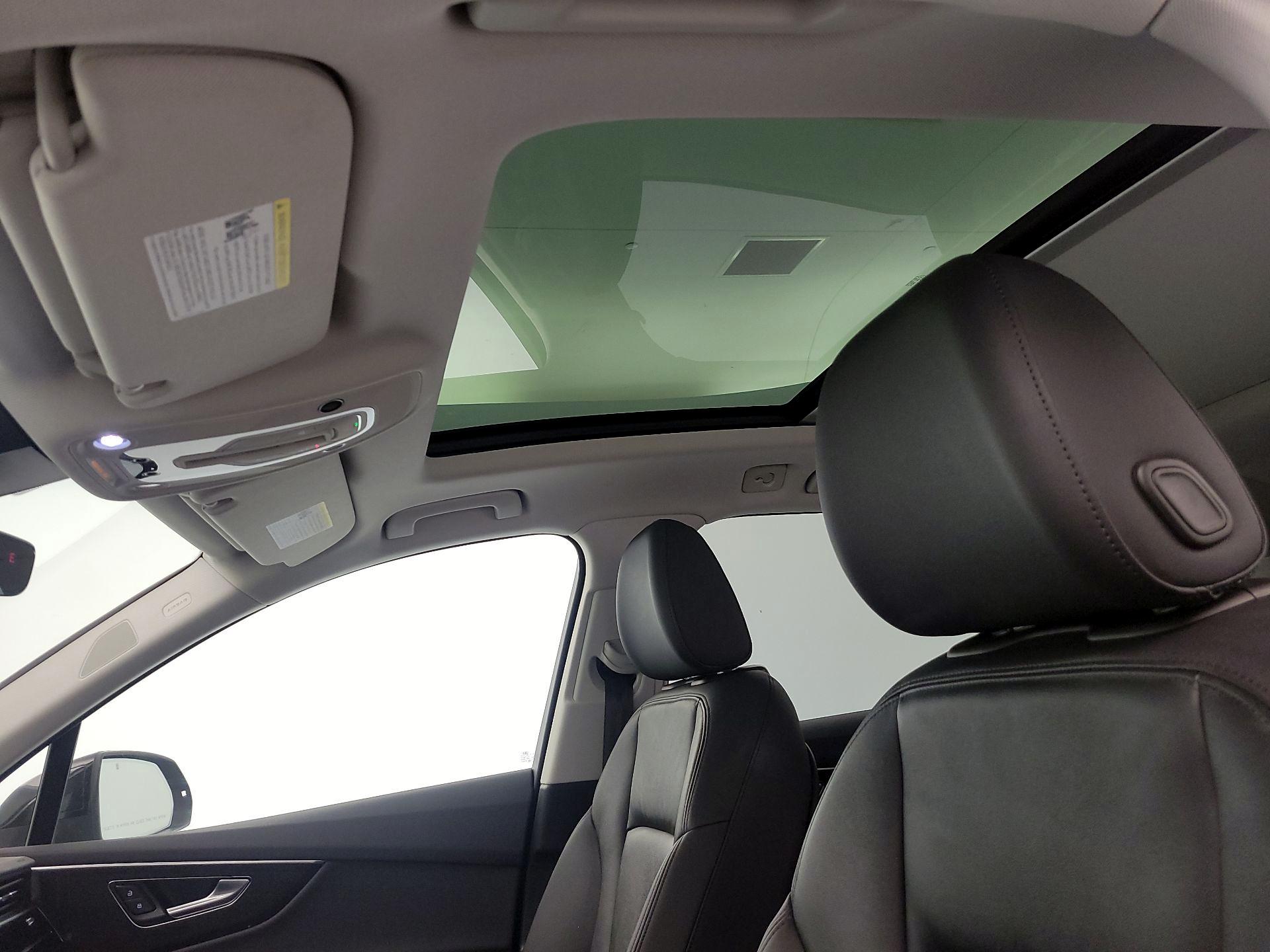 Thumbnail: 2022 Audi Q7 - 20