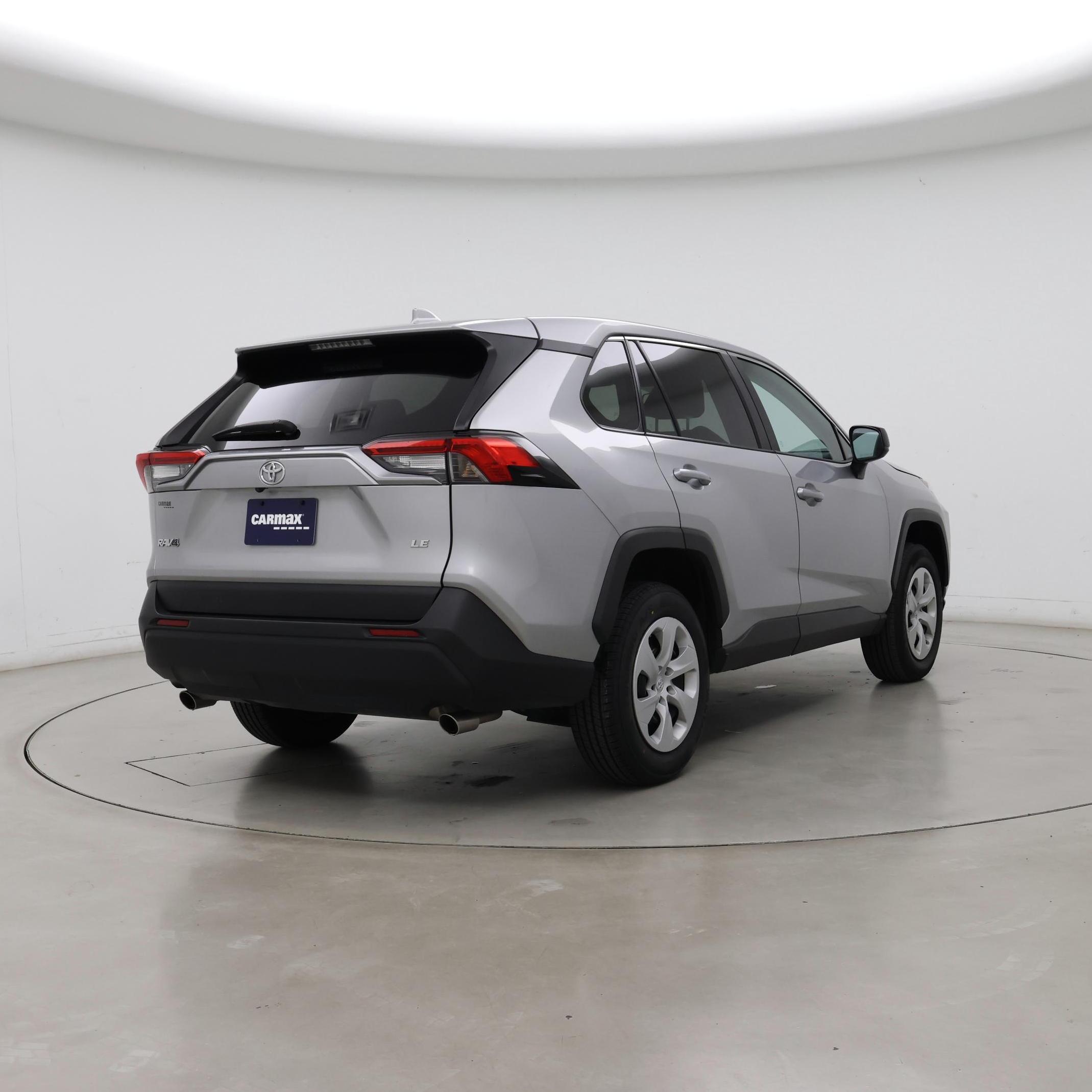 Thumbnail: 2024 Toyota RAV4 - 8