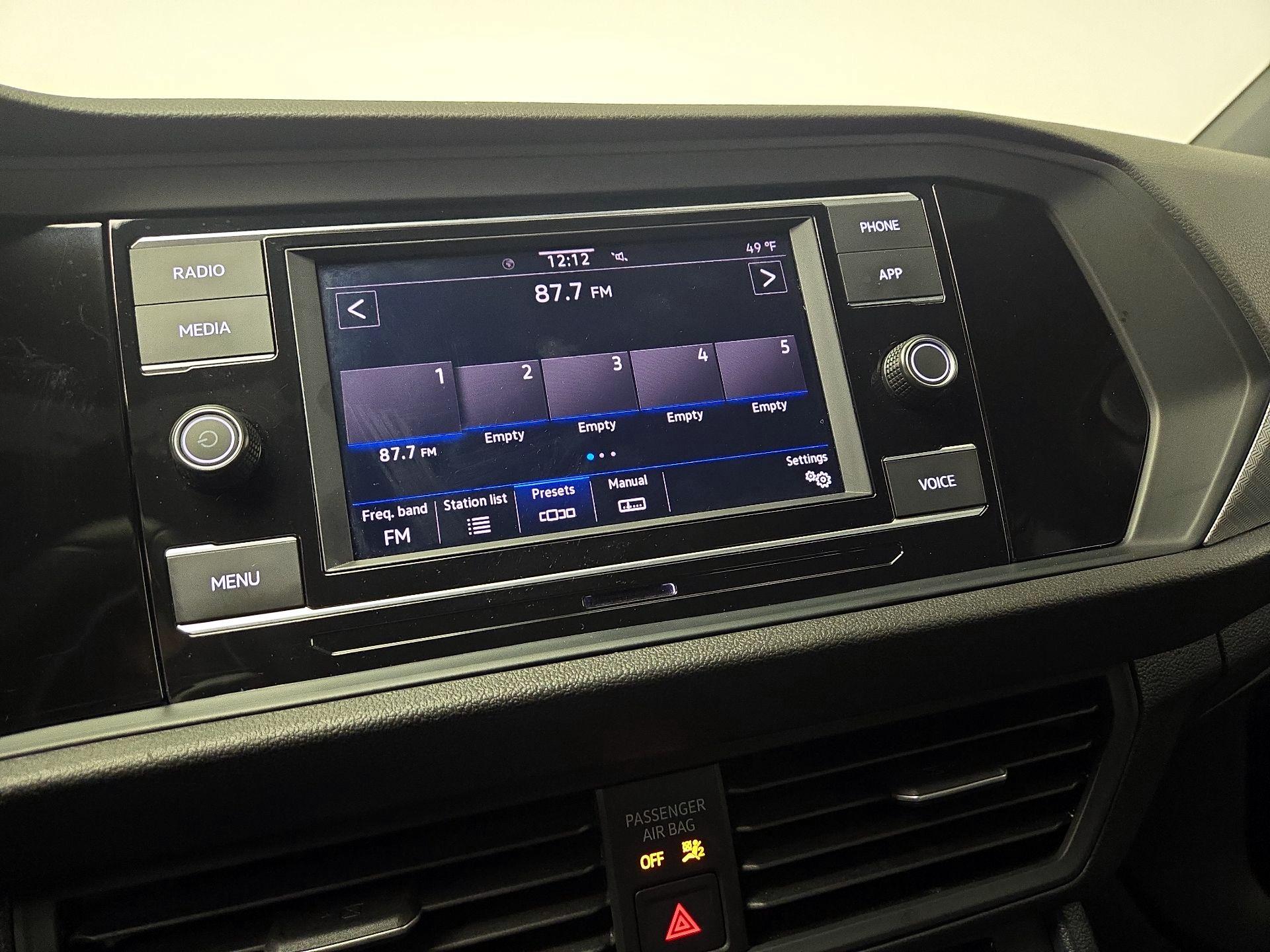 Thumbnail: 2024 Volkswagen Jetta - 15