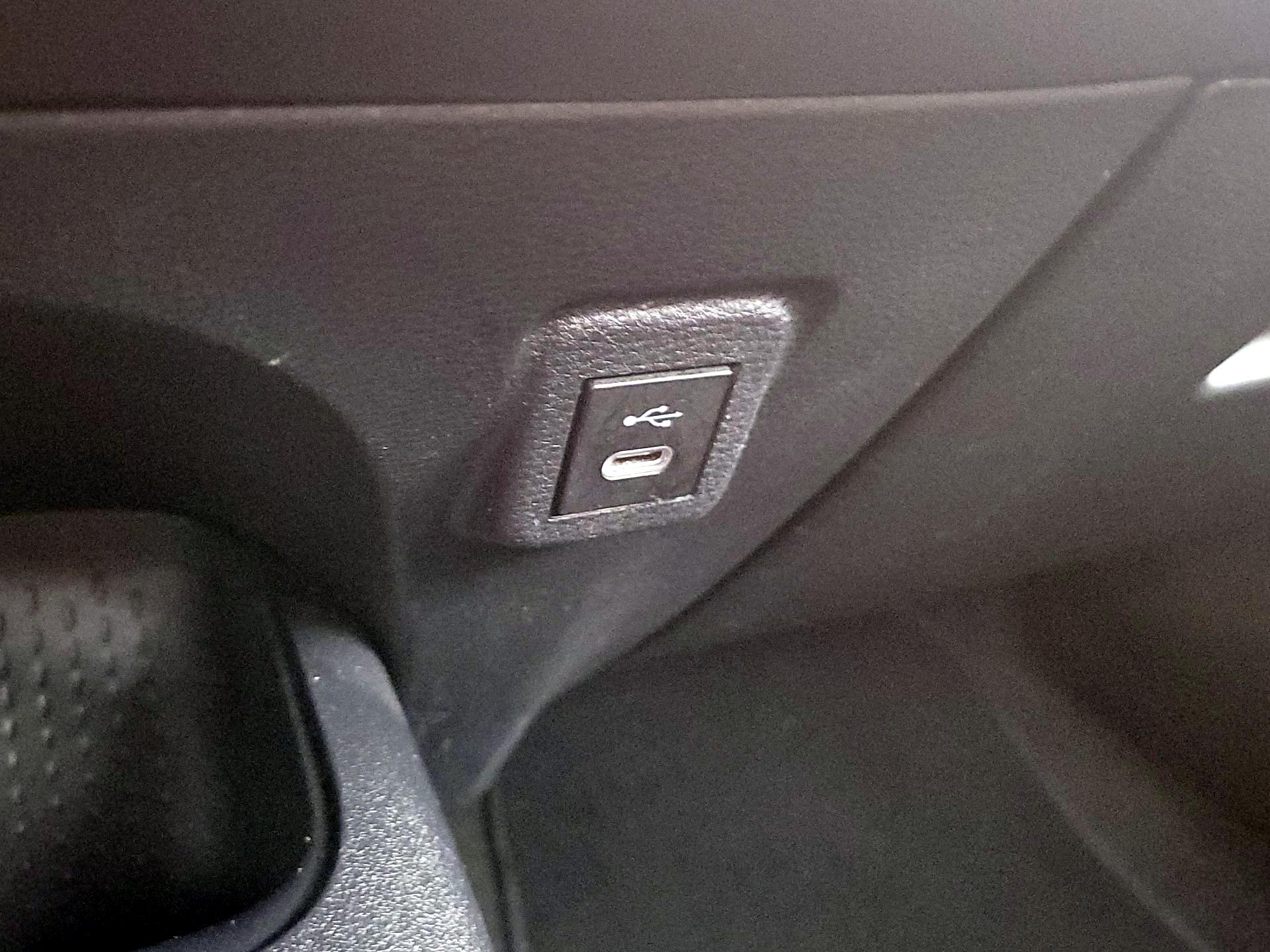 Thumbnail: 2024 Toyota Corolla - 18