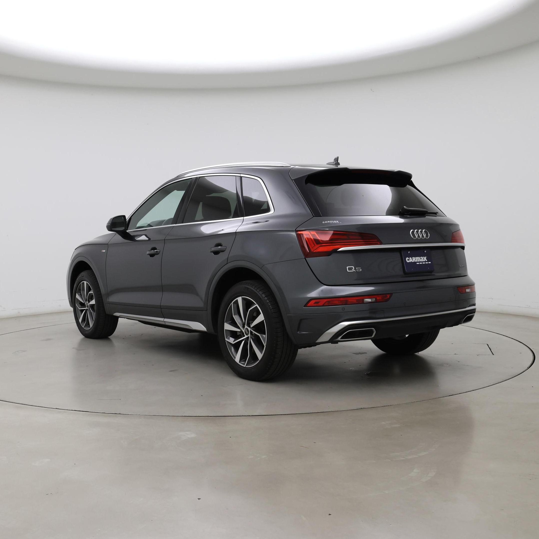 Thumbnail: 2023 Audi Q5 - 2