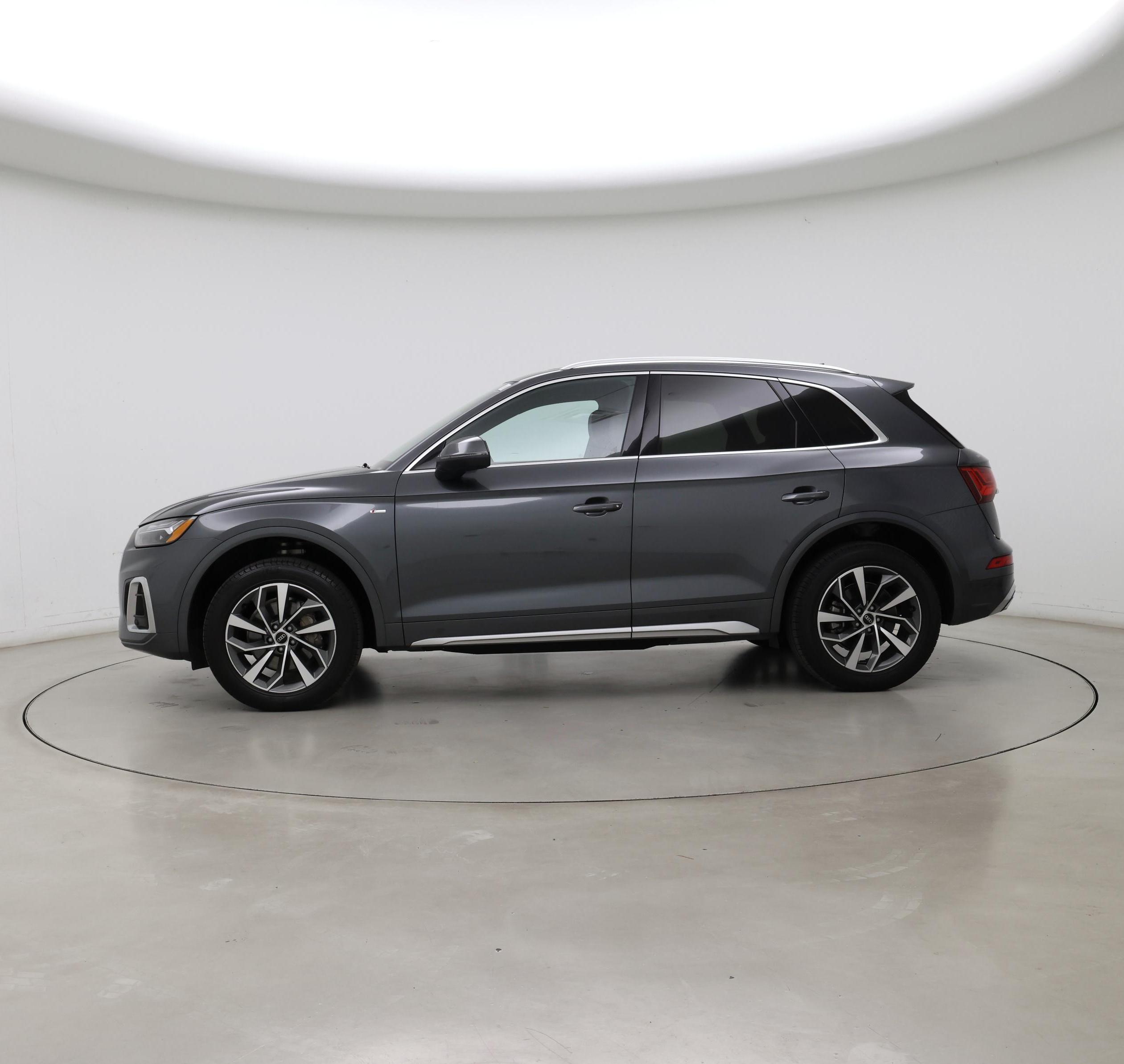 Thumbnail: 2023 Audi Q5 - 3