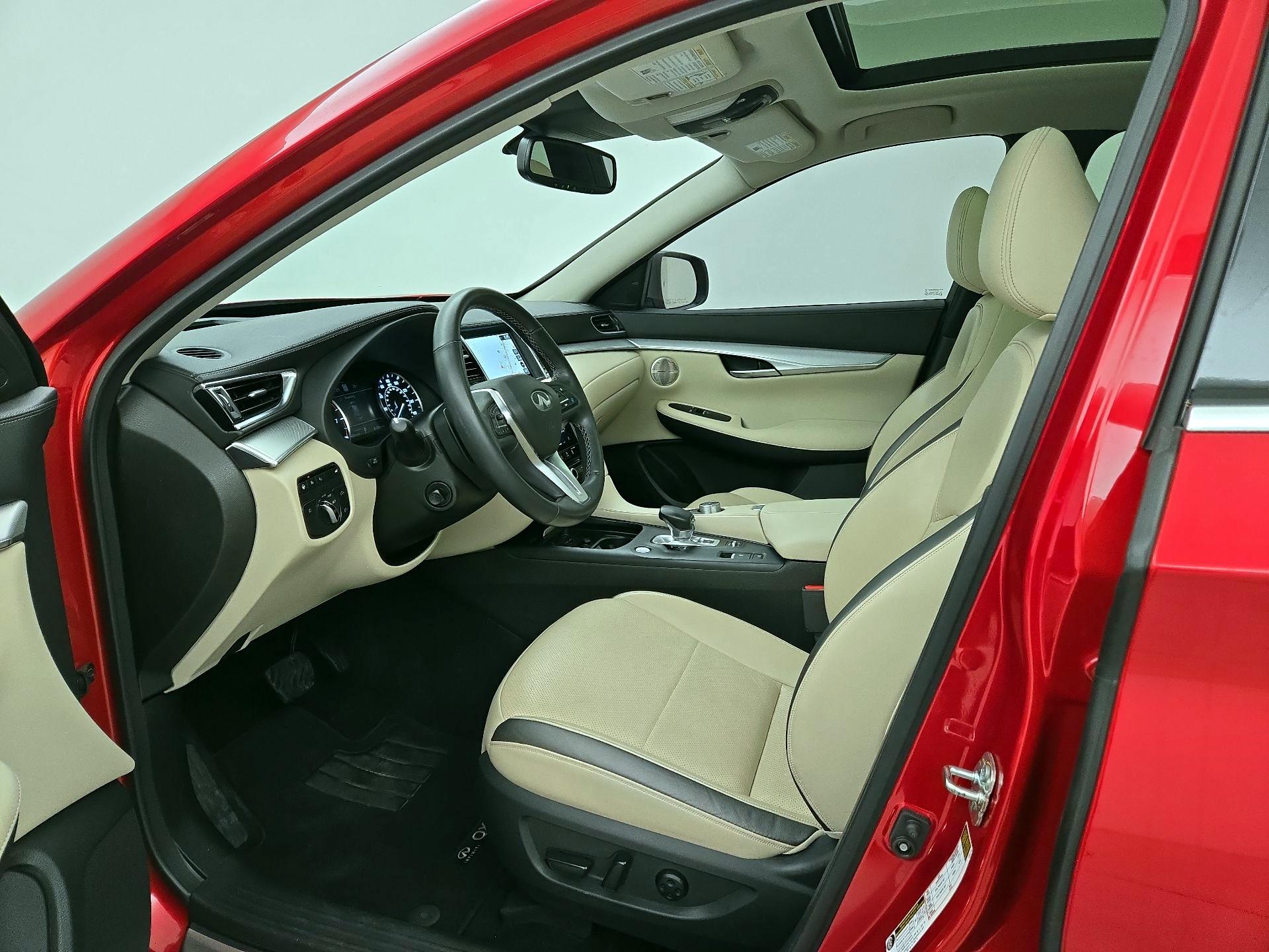 Thumbnail: 2022 INFINITI QX50 - 11