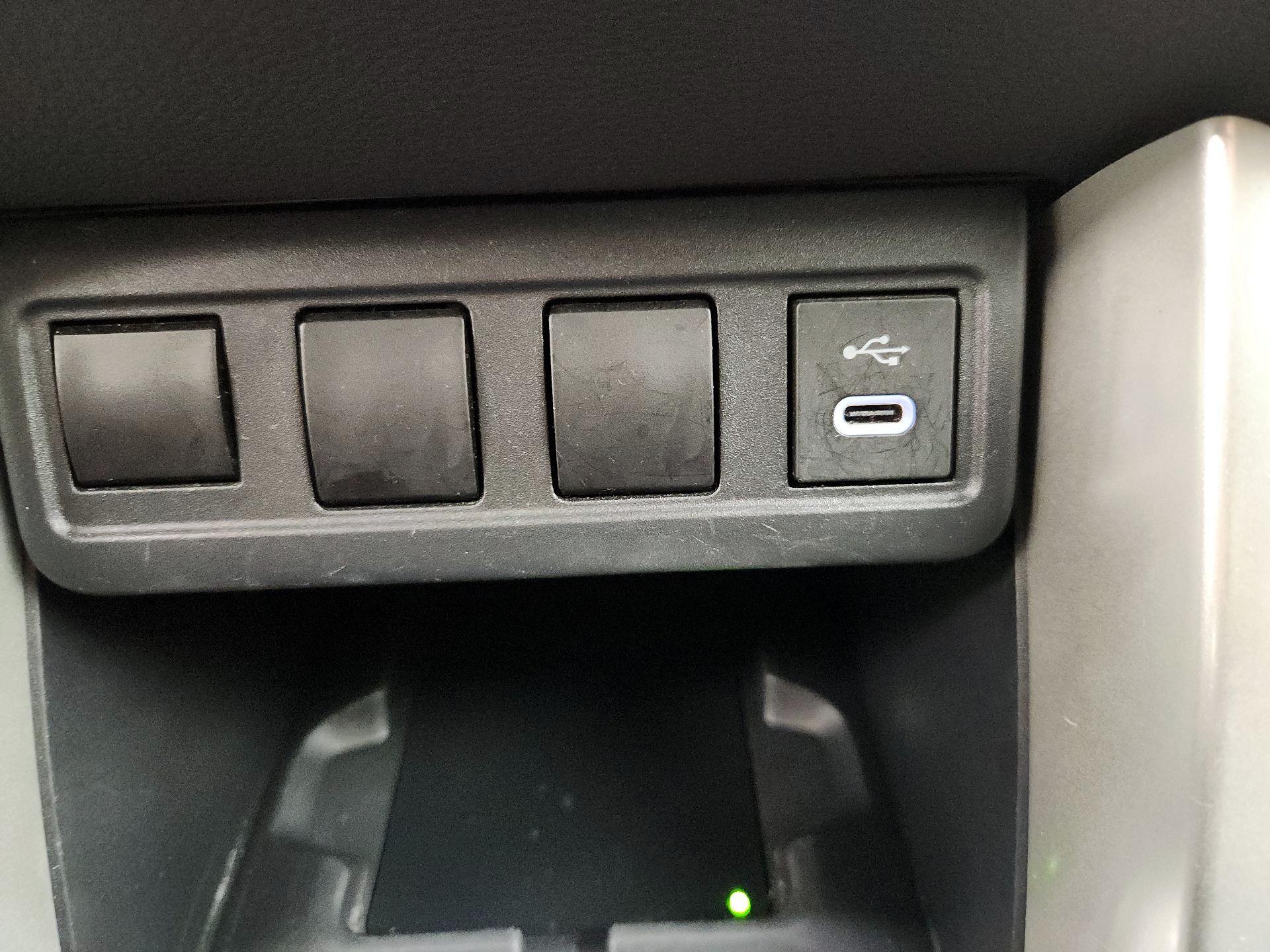 Thumbnail: 2024 Toyota Corolla Cross - 18