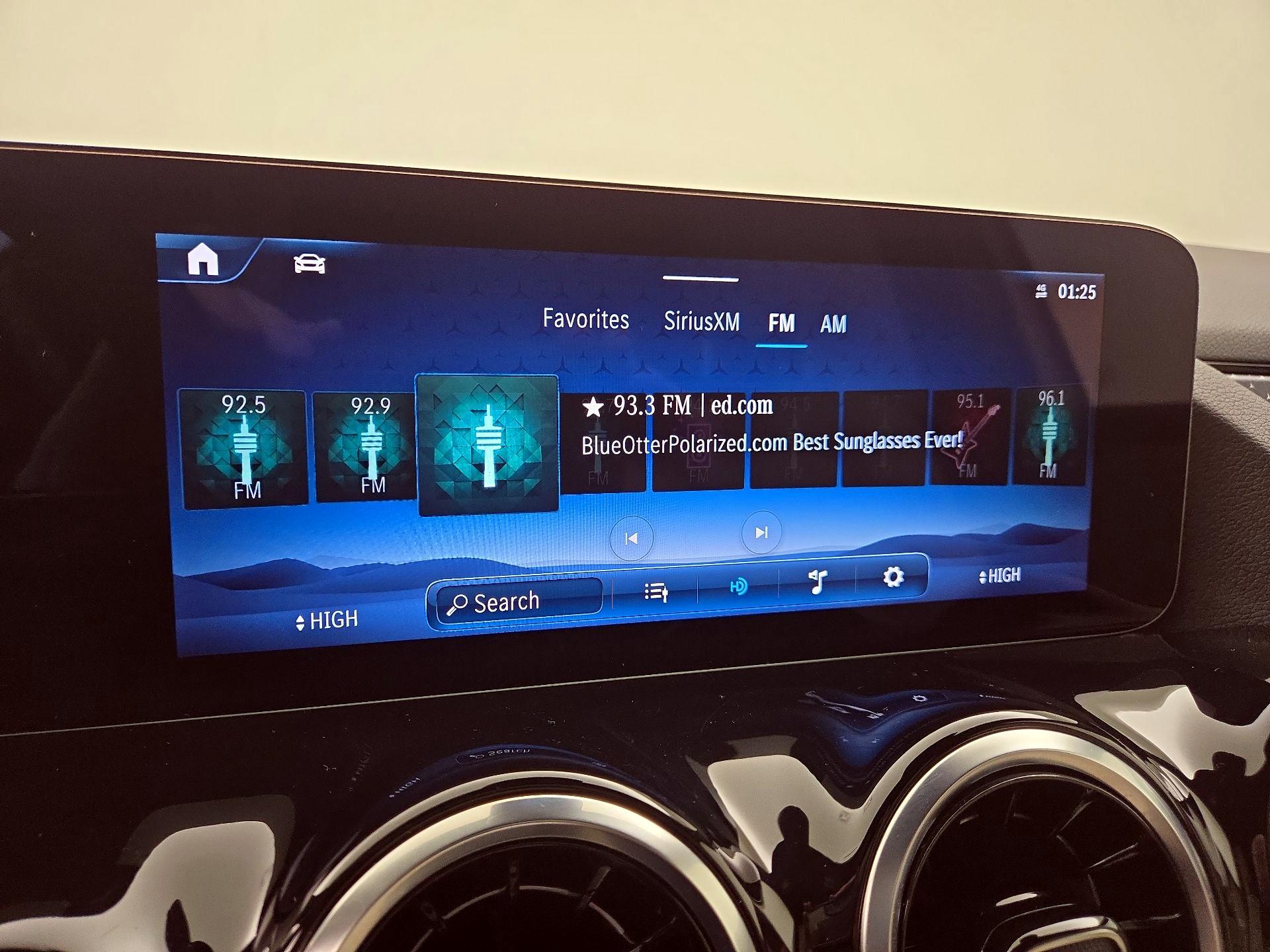 Thumbnail: 2025 Mercedes-Benz GLA - 15