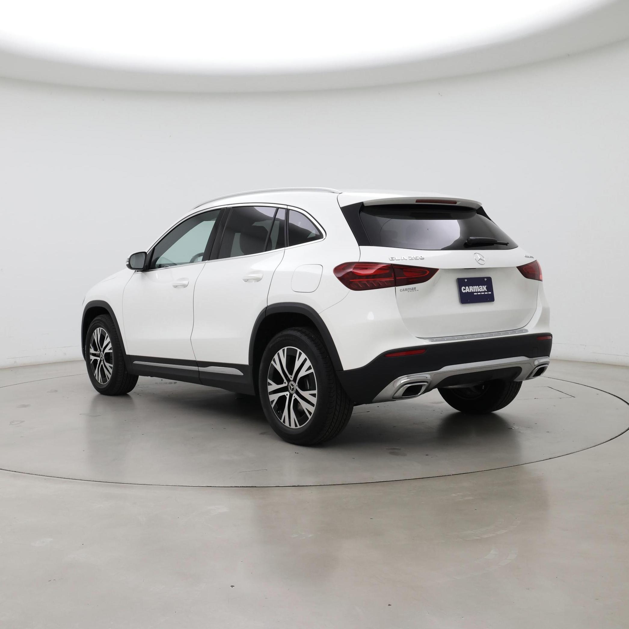 Thumbnail: 2025 Mercedes-Benz GLA - 2