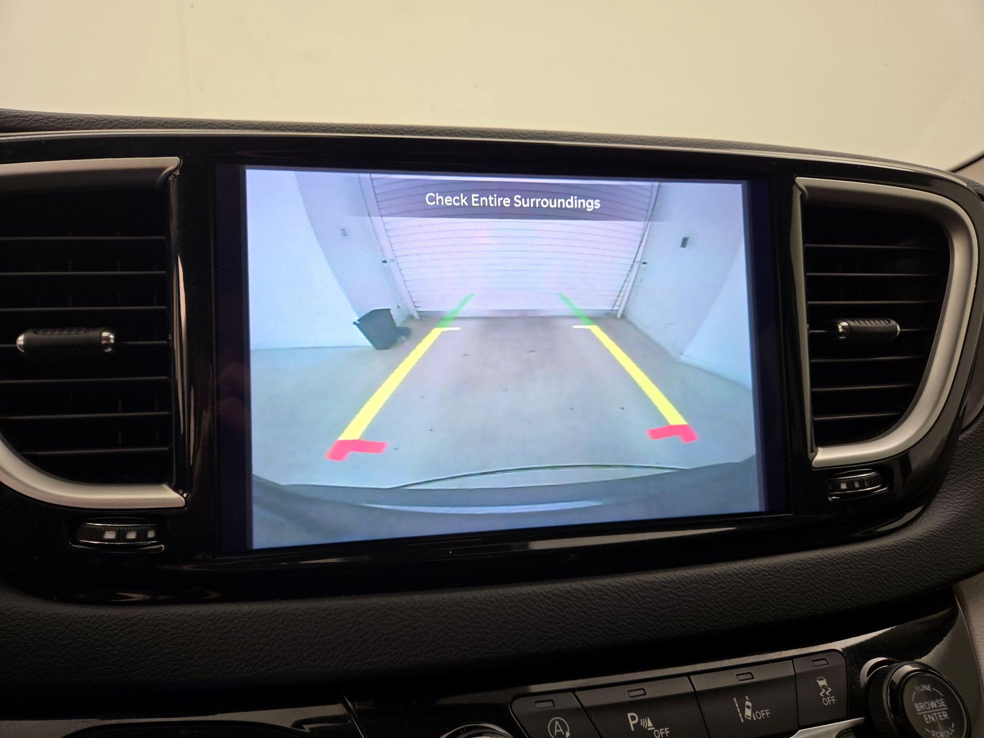 Thumbnail: 2023 Chrysler Pacifica - 14