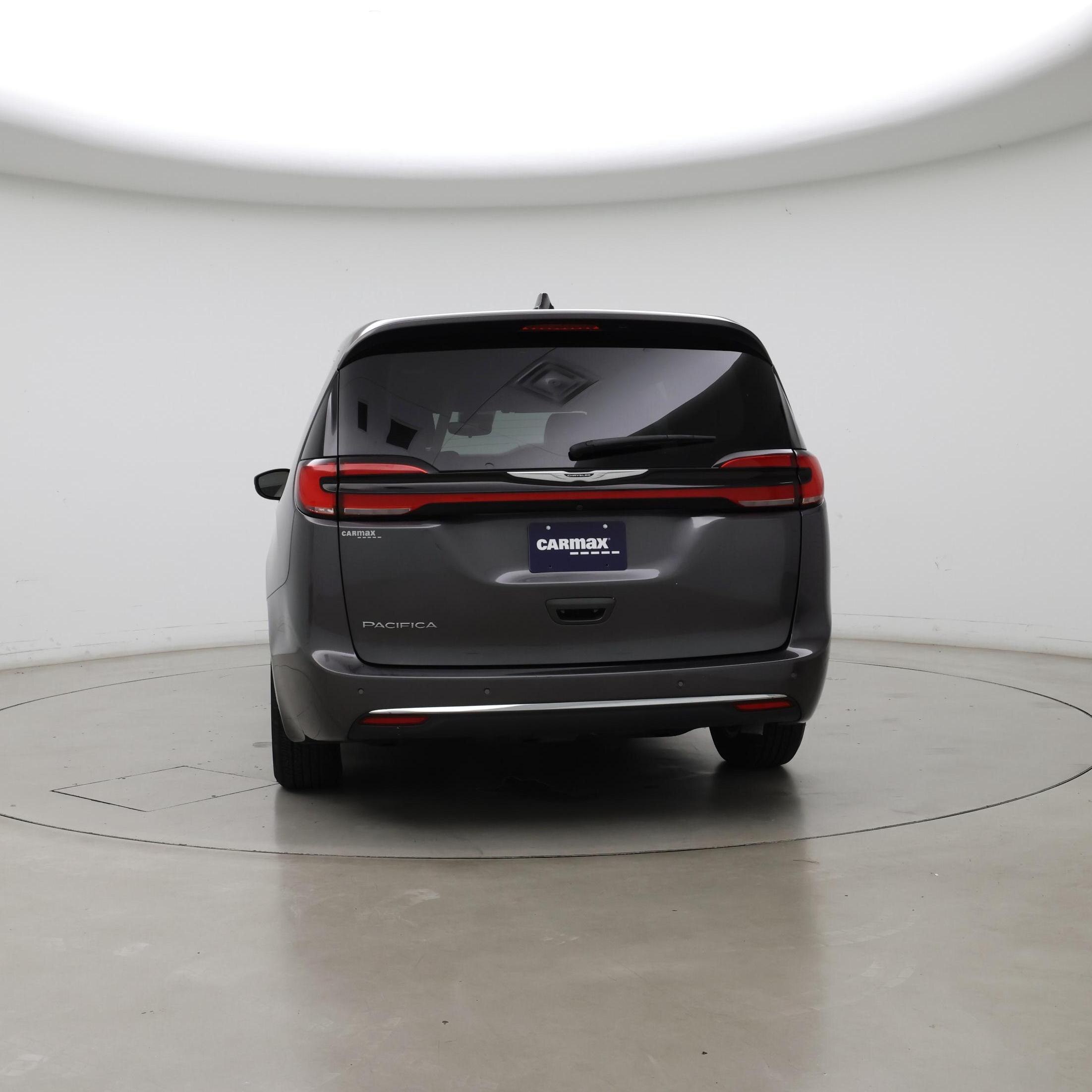 Thumbnail: 2023 Chrysler Pacifica - 6