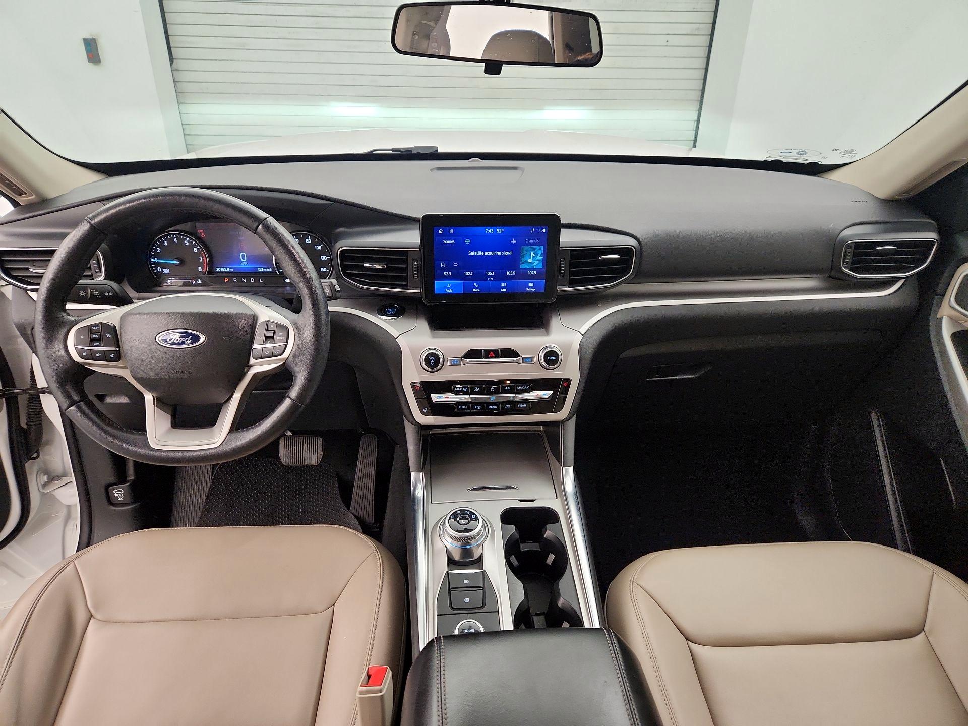 Thumbnail: 2022 Ford Explorer - 9