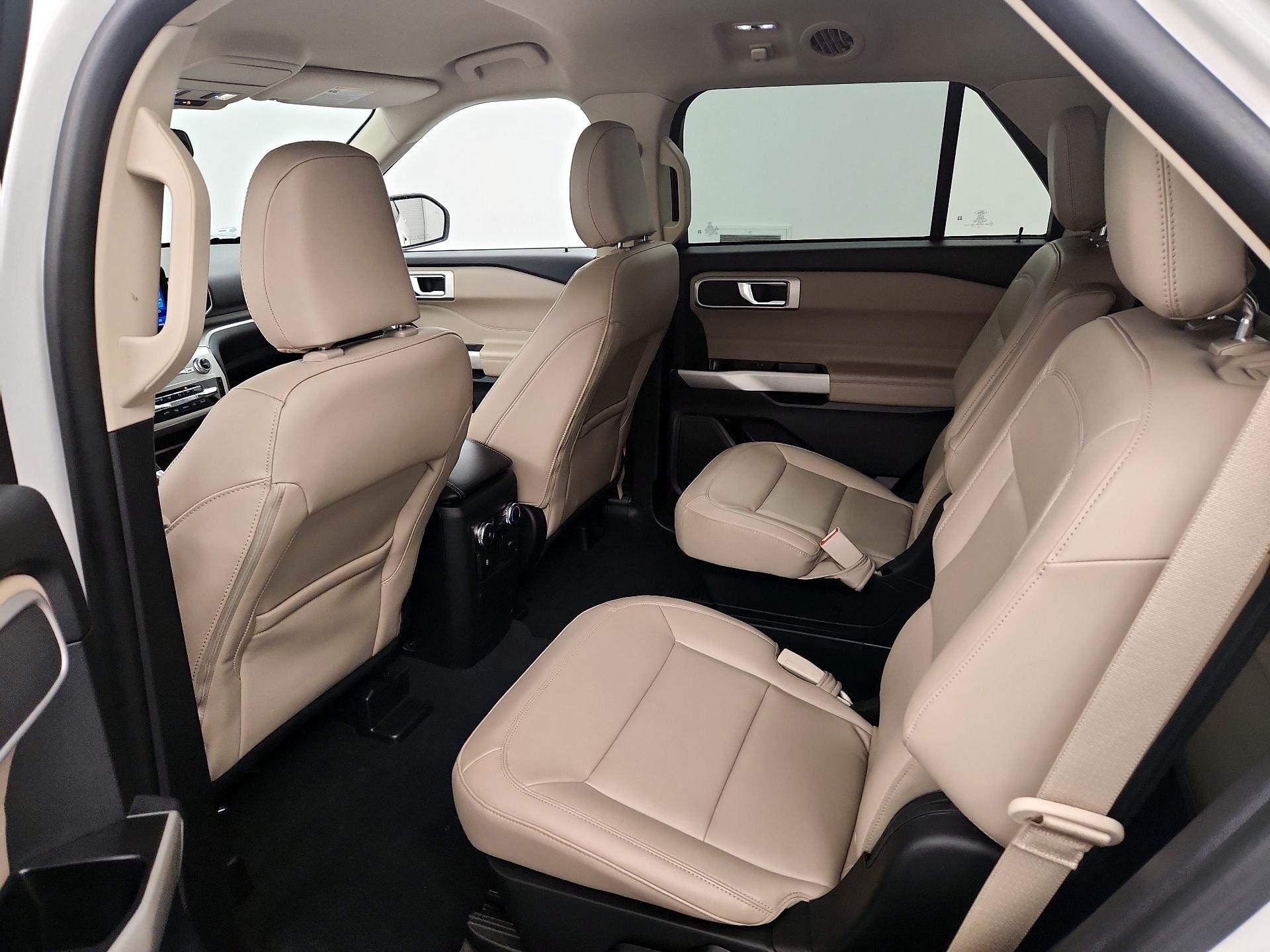 Thumbnail: 2022 Ford Explorer - 19