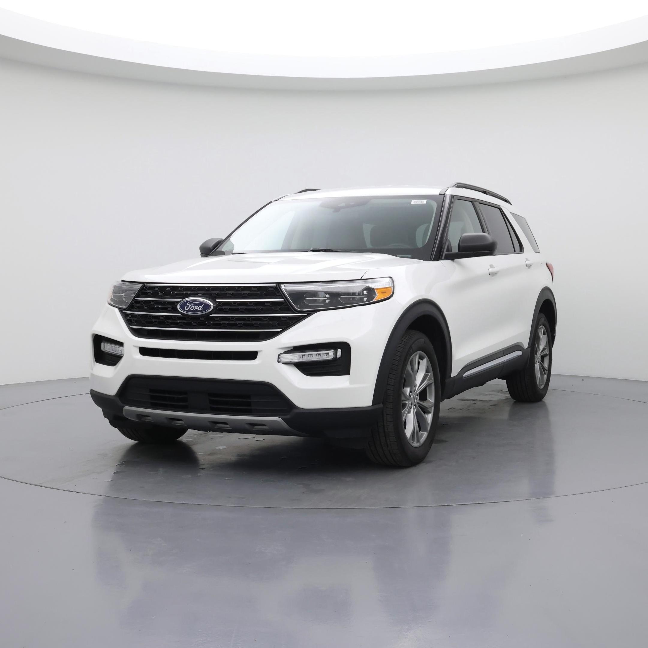 Thumbnail: 2022 Ford Explorer - 4
