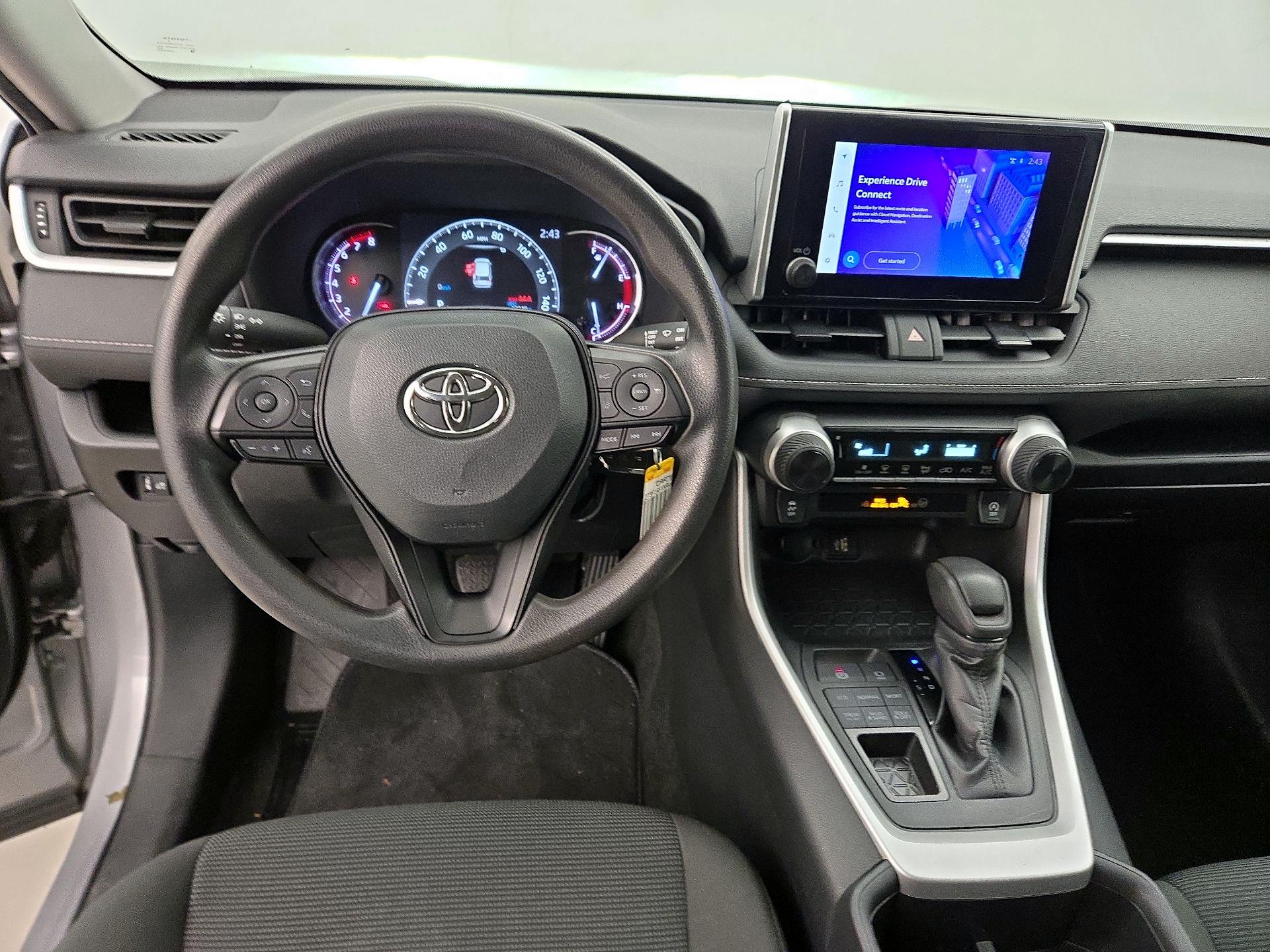 Thumbnail: 2024 Toyota RAV4 - 10