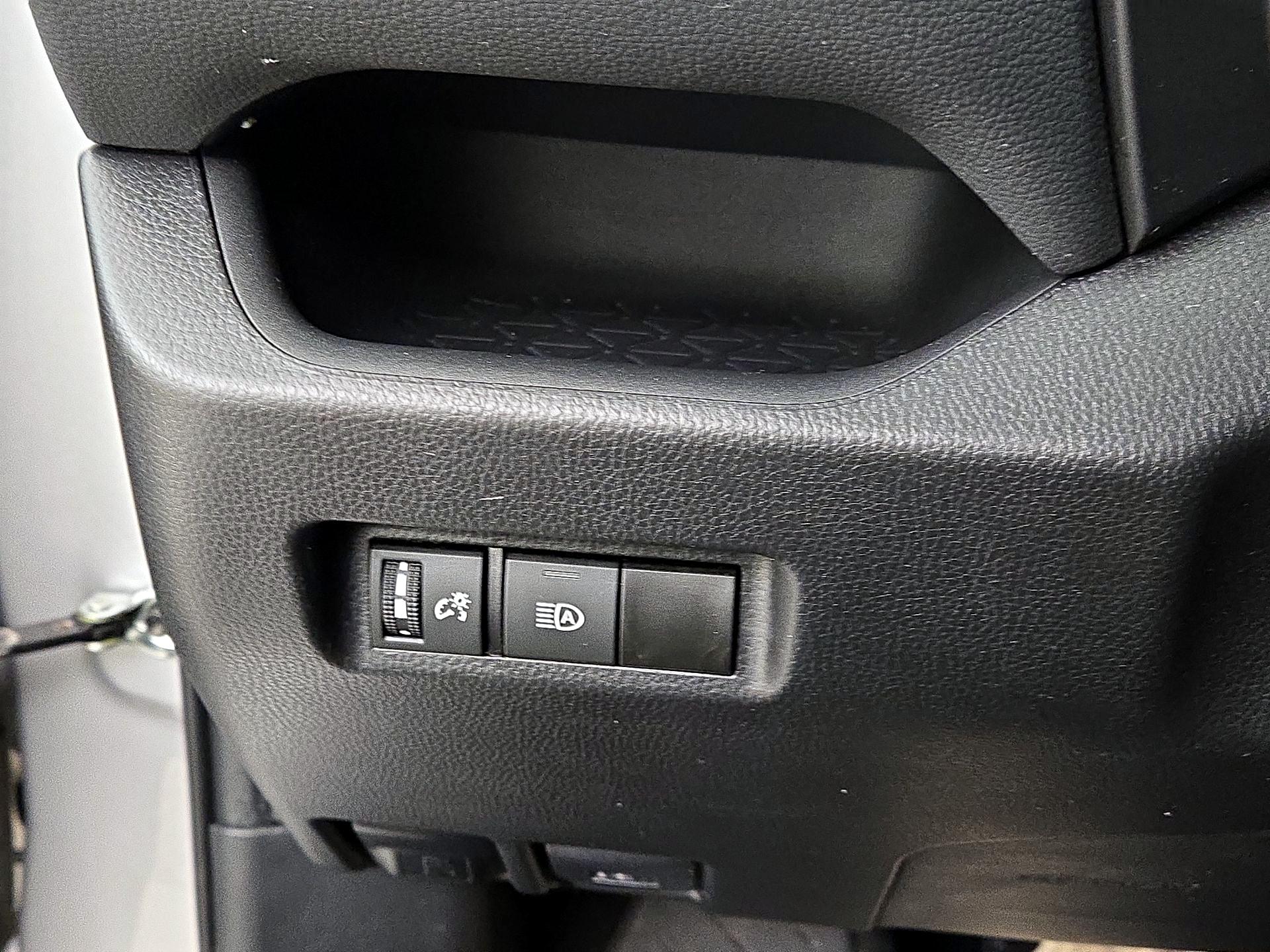 Thumbnail: 2024 Toyota RAV4 - 13