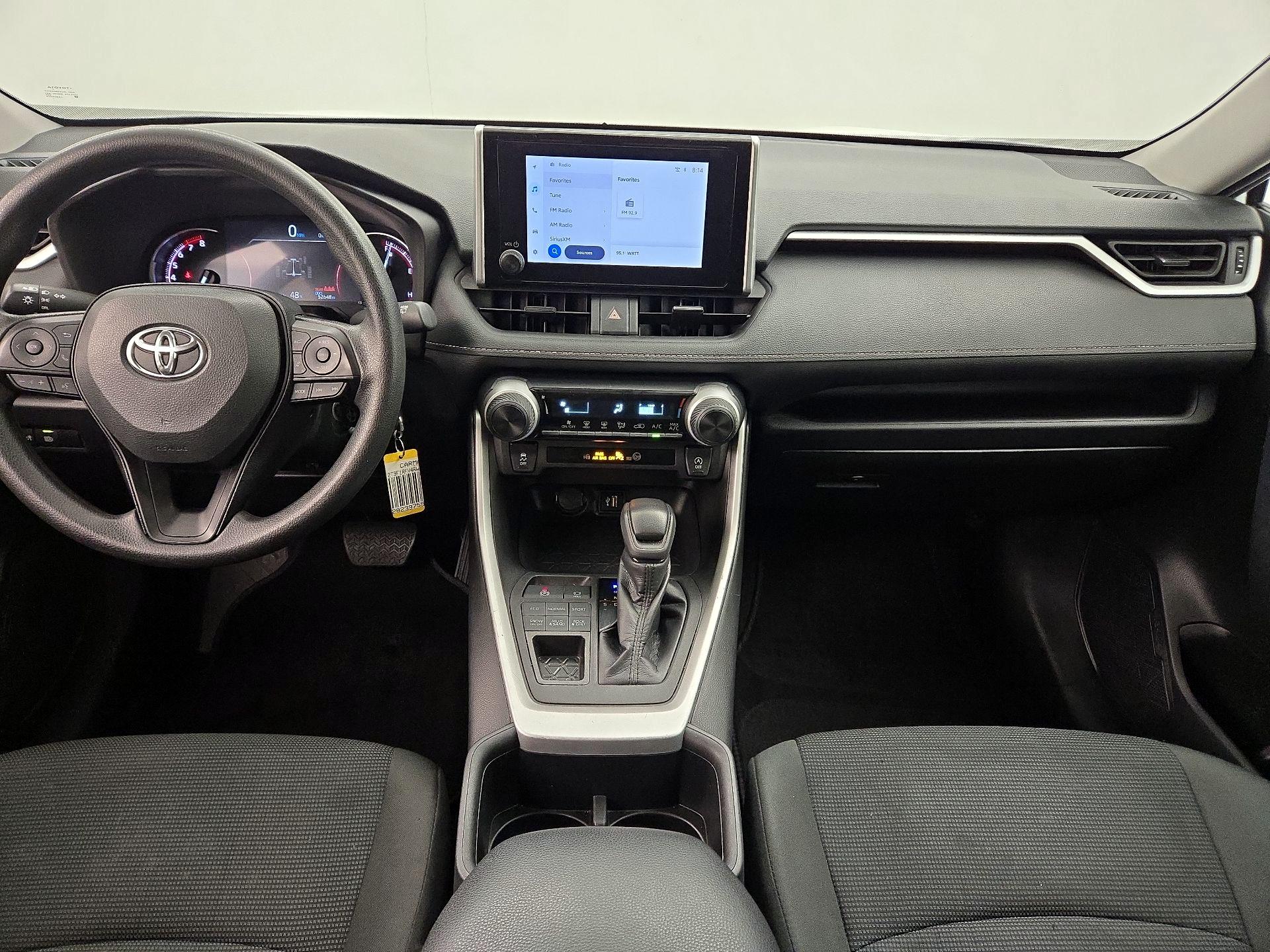 Thumbnail: 2024 Toyota RAV4 - 9