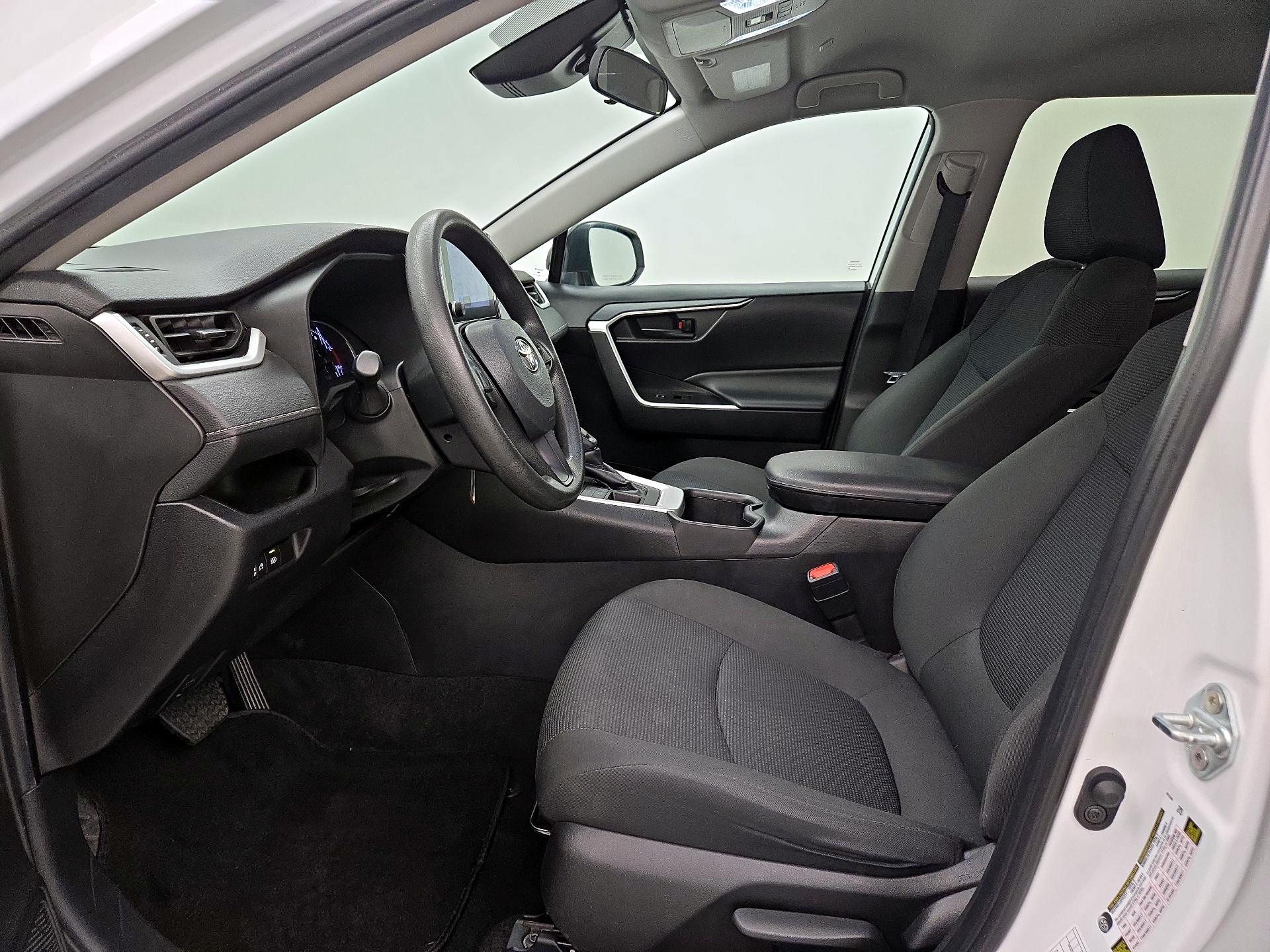 Thumbnail: 2024 Toyota RAV4 - 11