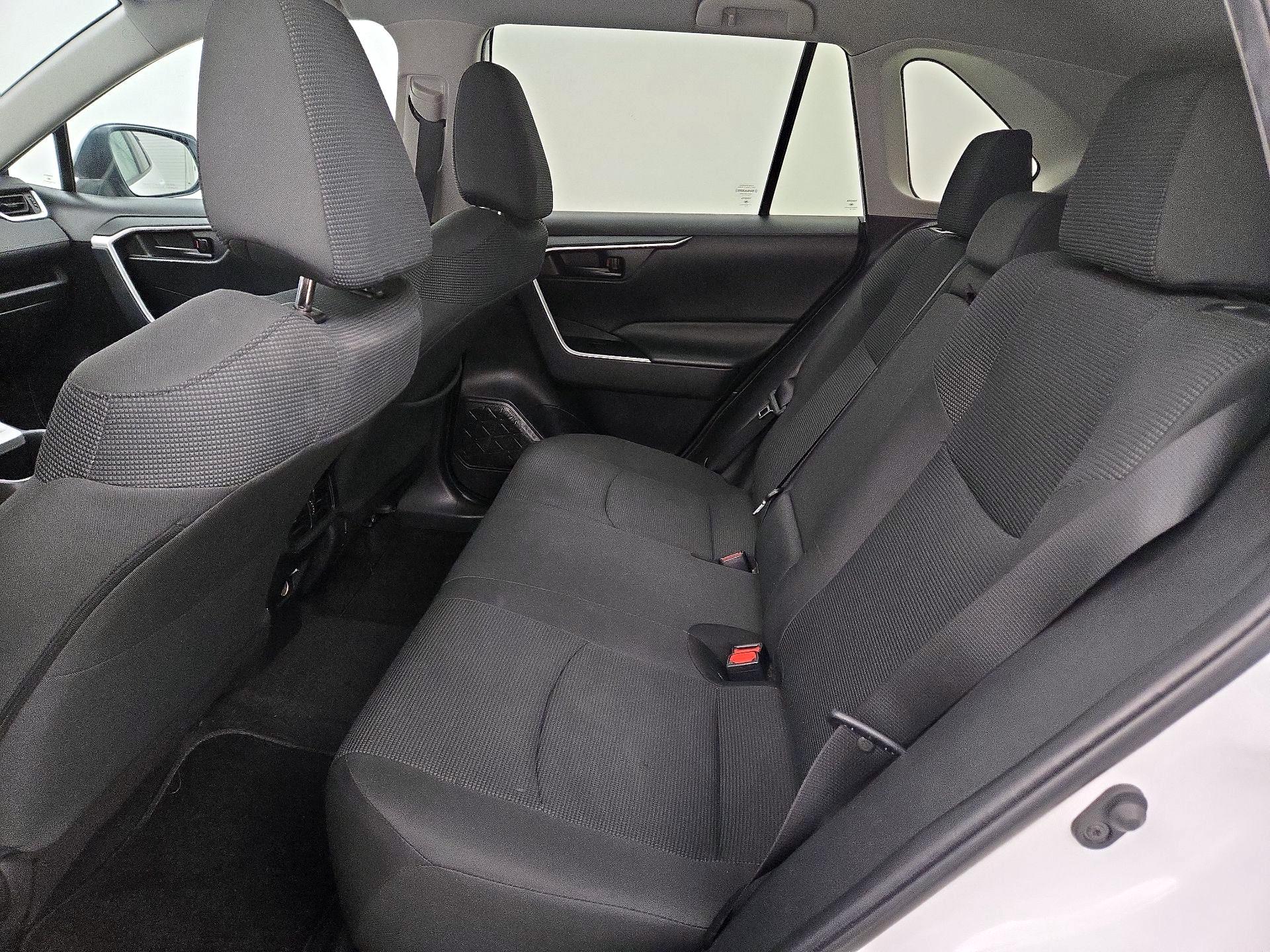 Thumbnail: 2024 Toyota RAV4 - 19