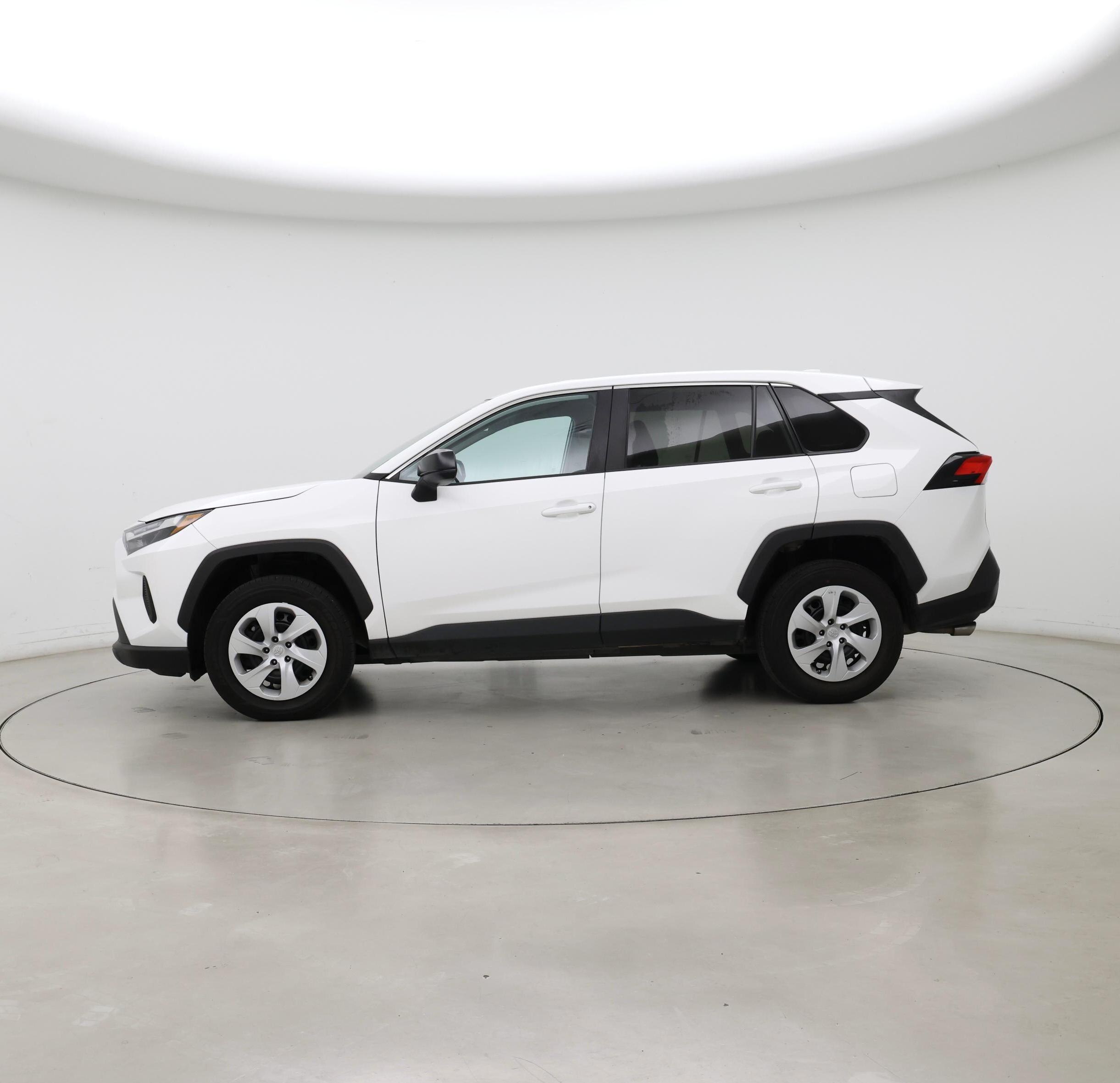 Thumbnail: 2024 Toyota RAV4 - 3