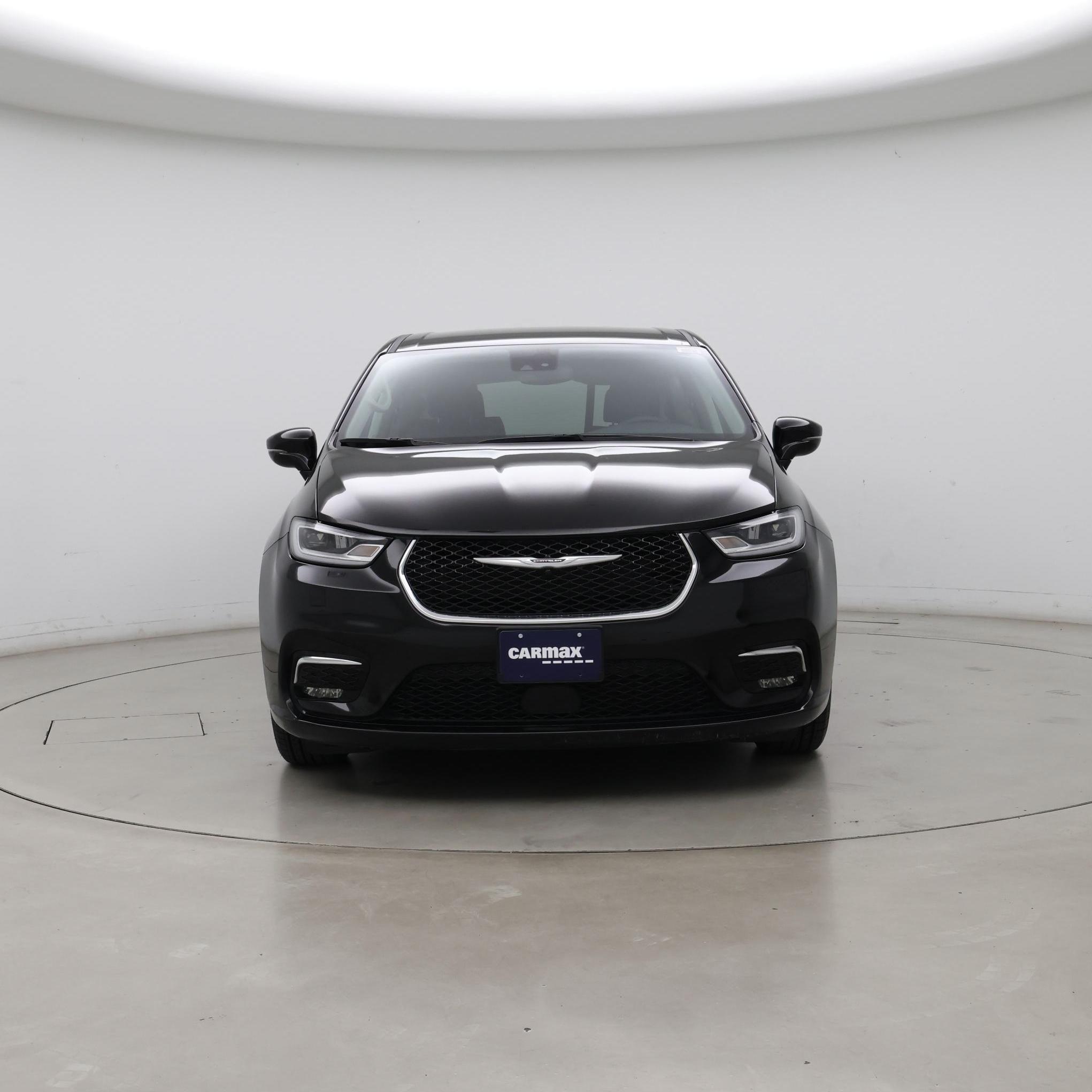 Thumbnail: 2024 Chrysler Pacifica - 5