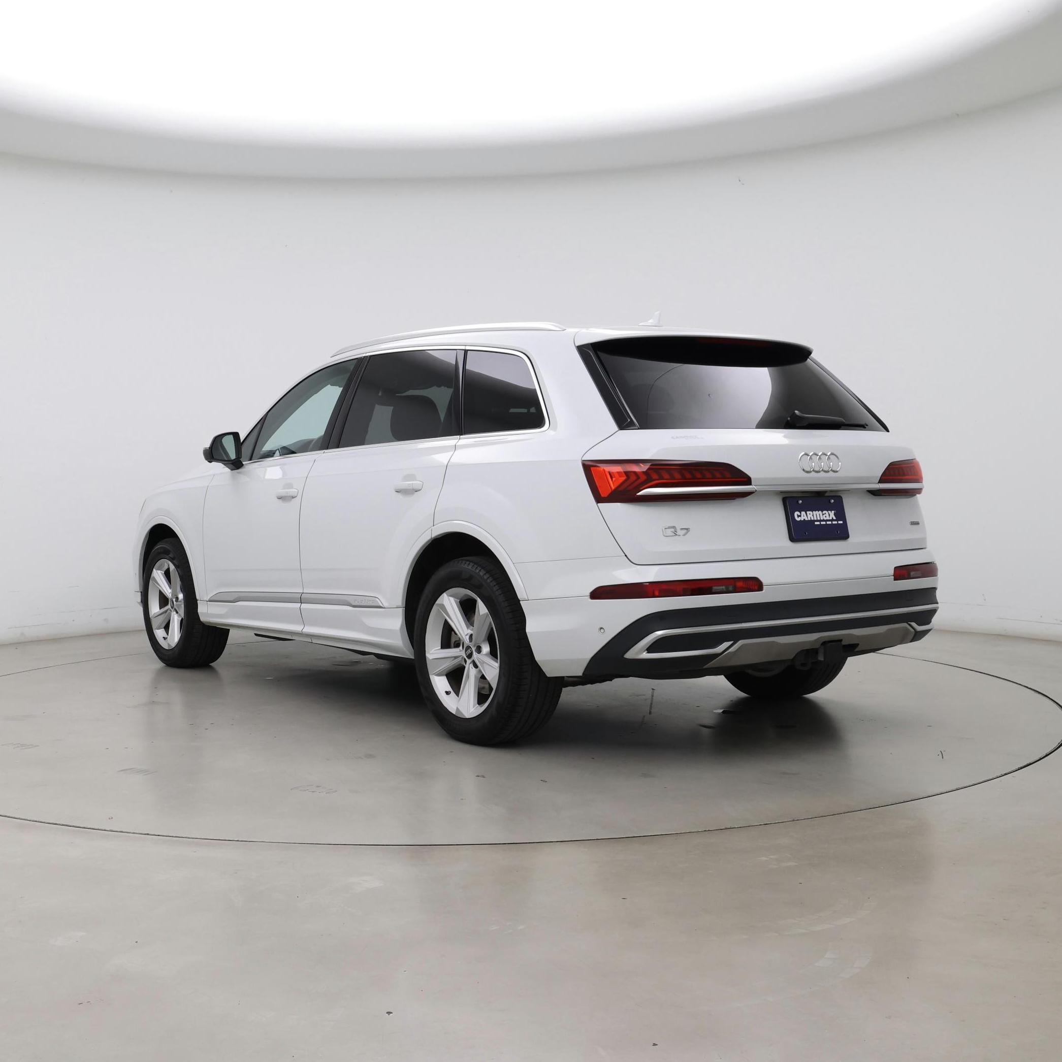 Thumbnail: 2022 Audi Q7 - 2