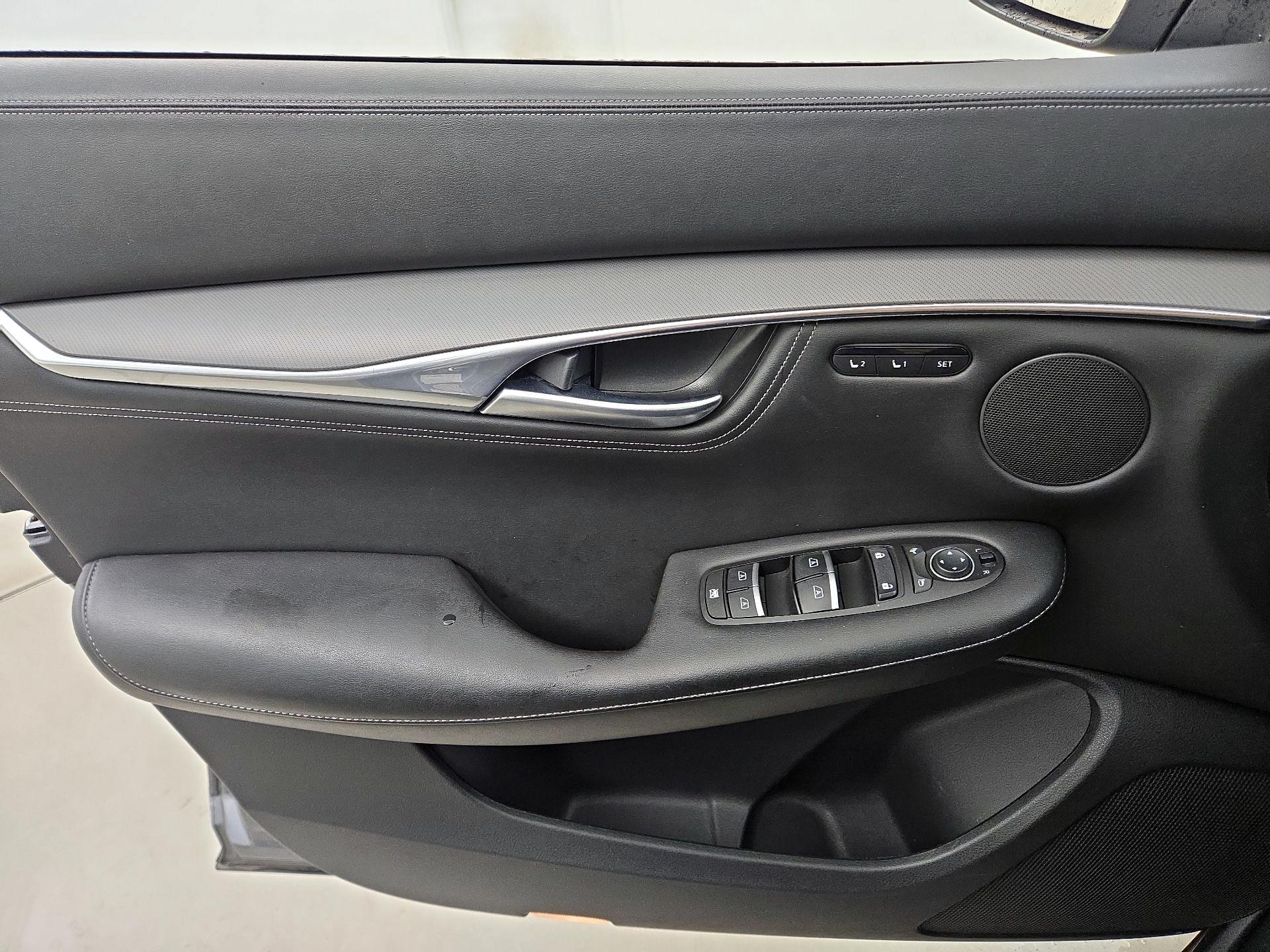 Thumbnail: 2024 INFINITI QX55 - 12