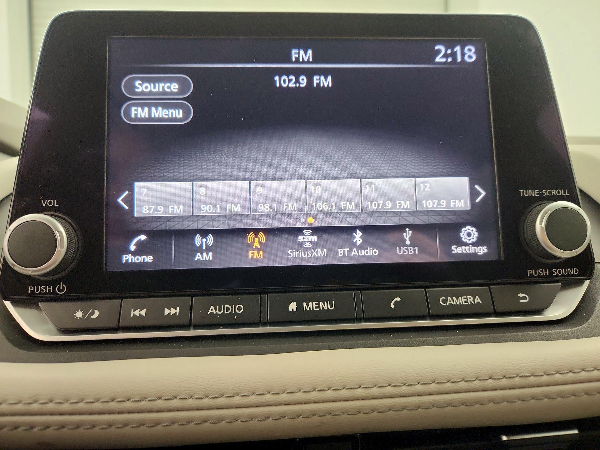 Thumbnail: 2023 Nissan Rogue - 15