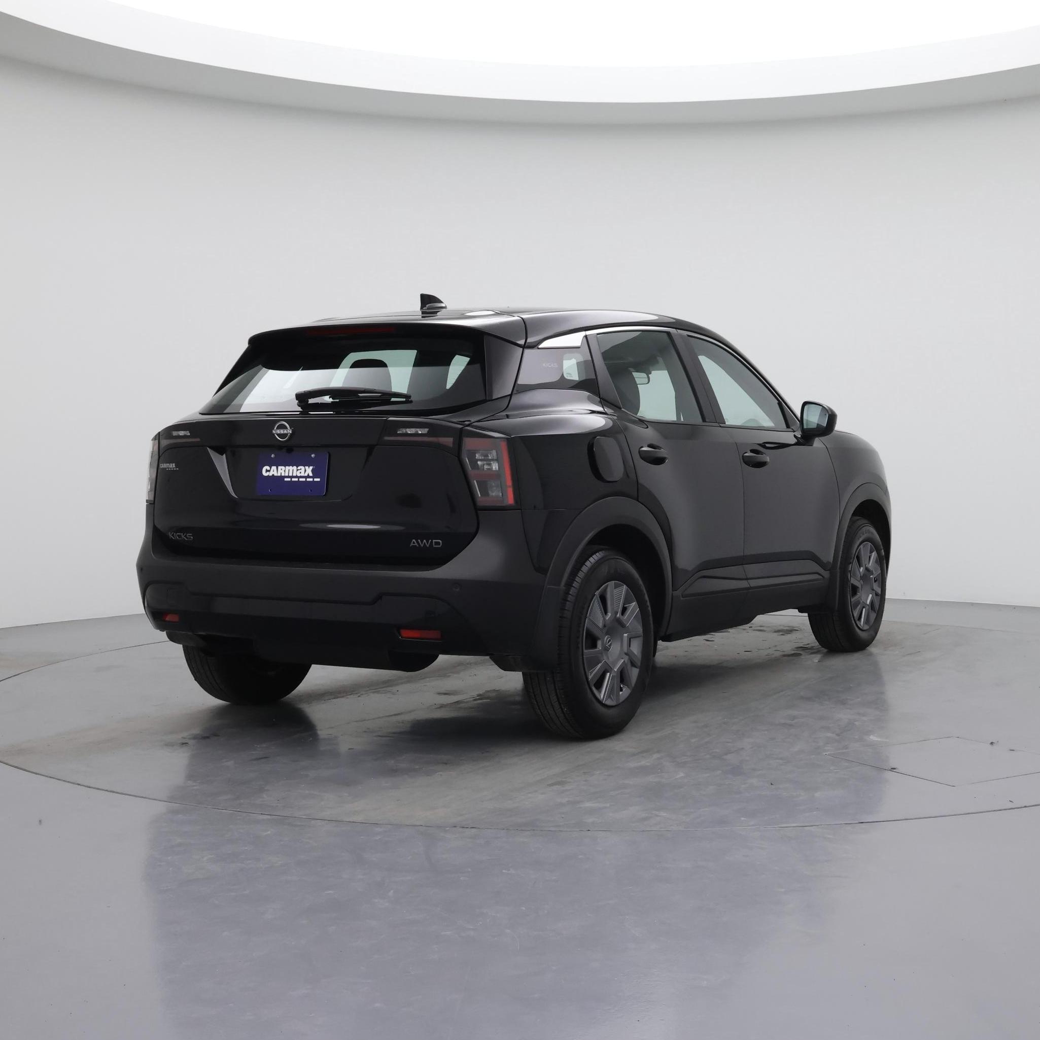 Thumbnail: 2025 Nissan Kicks - 8