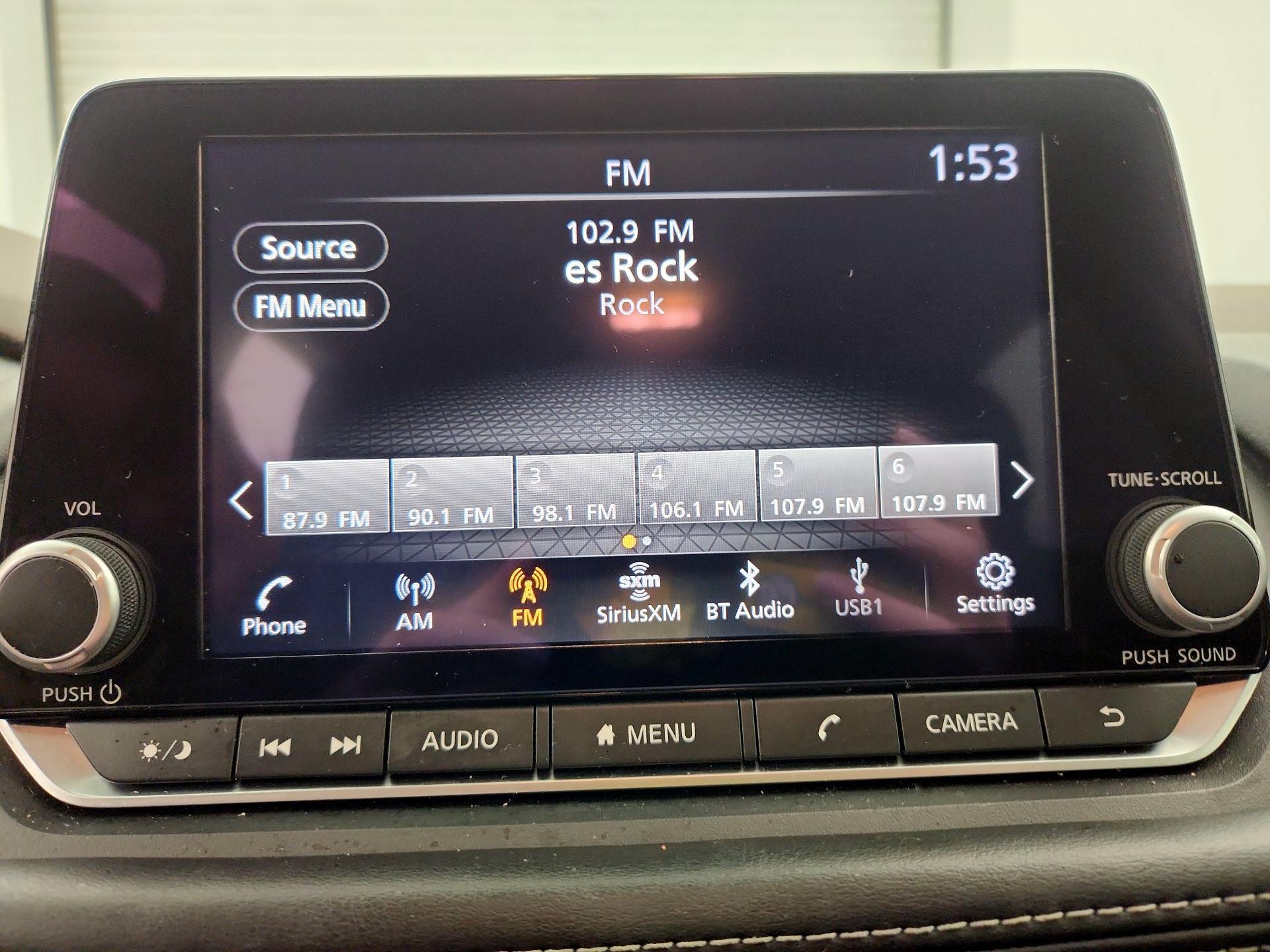 Thumbnail: 2023 Nissan Rogue - 15