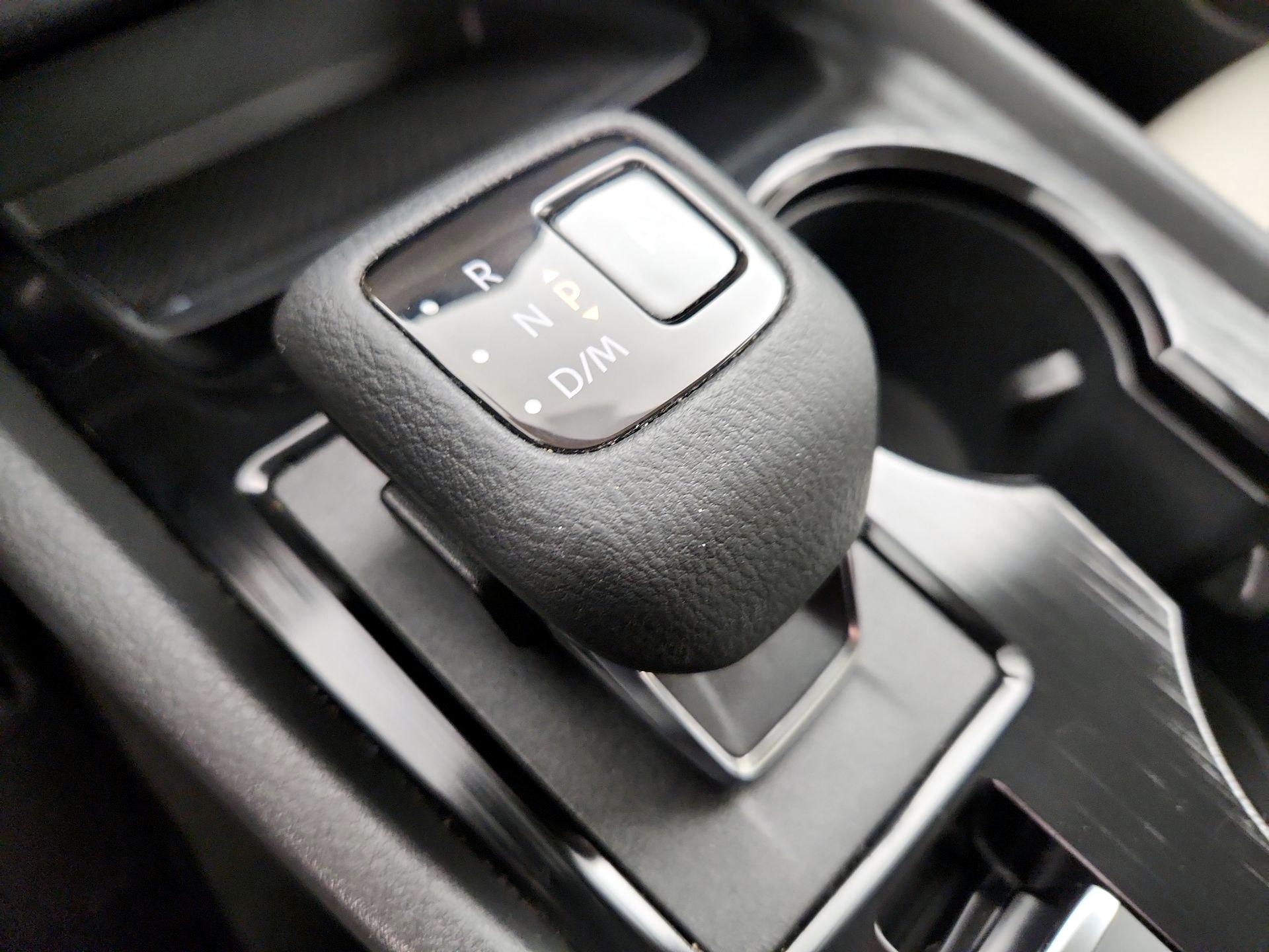 Thumbnail: 2023 Nissan Rogue - 17