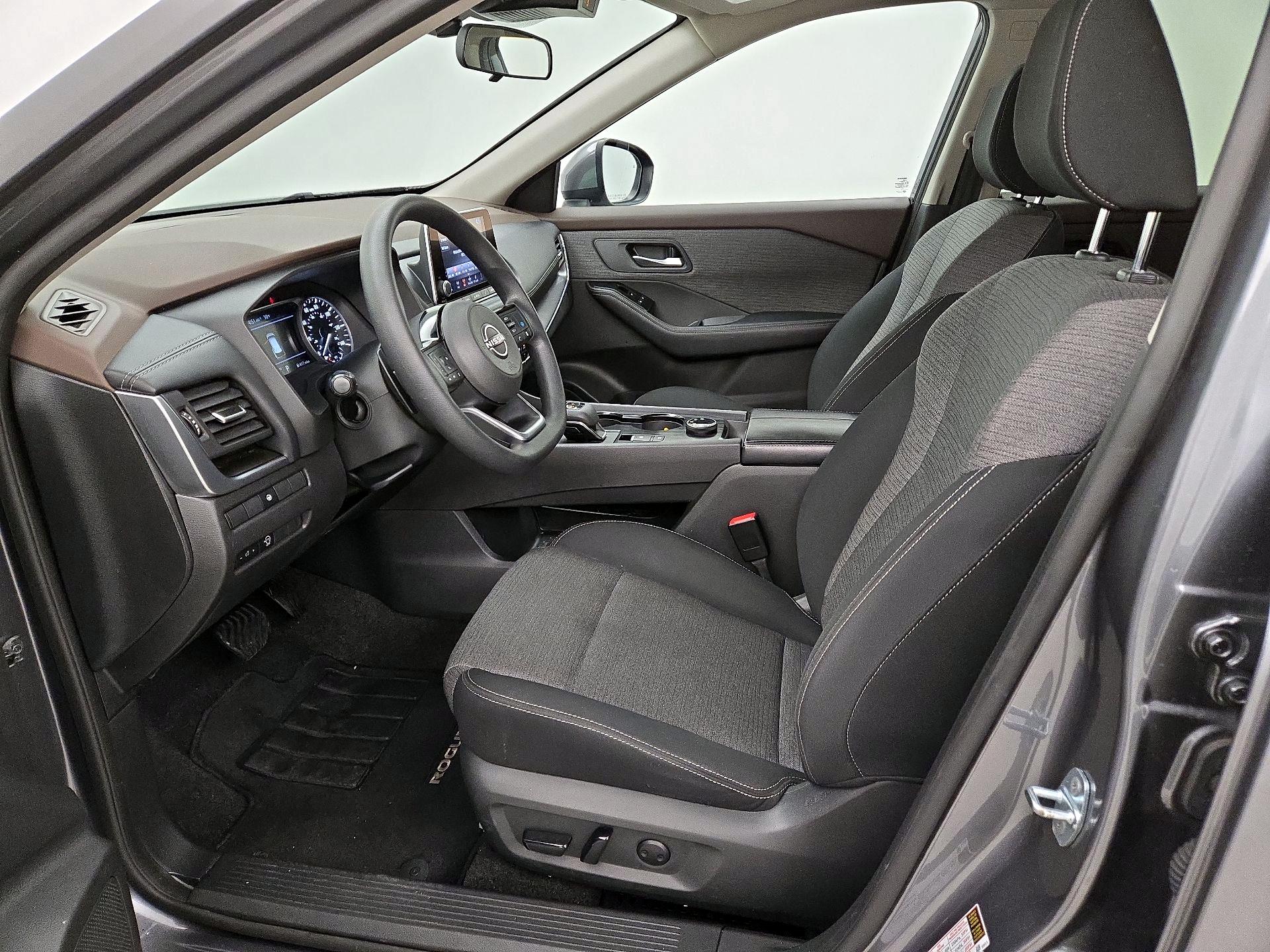 Thumbnail: 2023 Nissan Rogue - 11