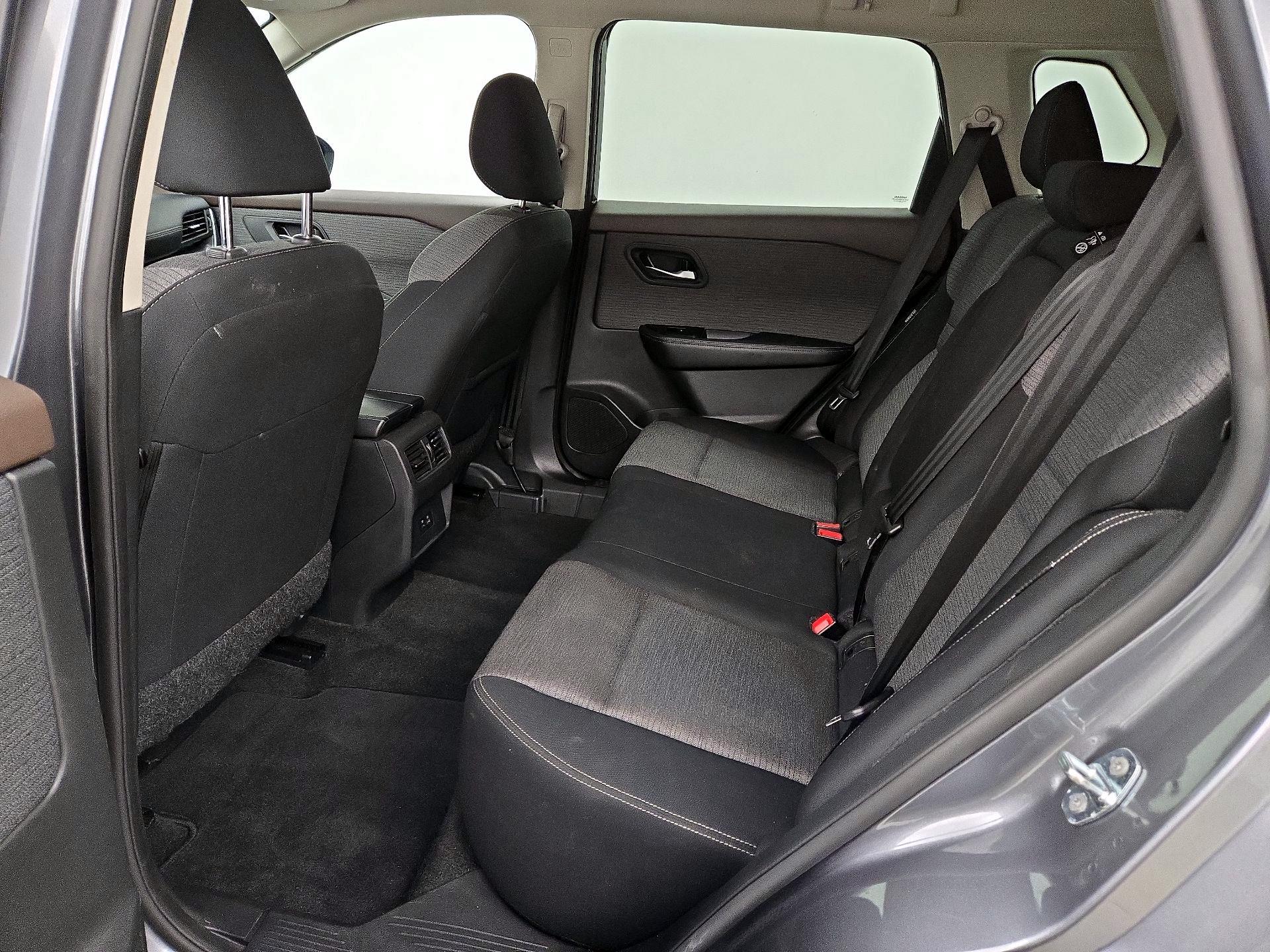 Thumbnail: 2023 Nissan Rogue - 19