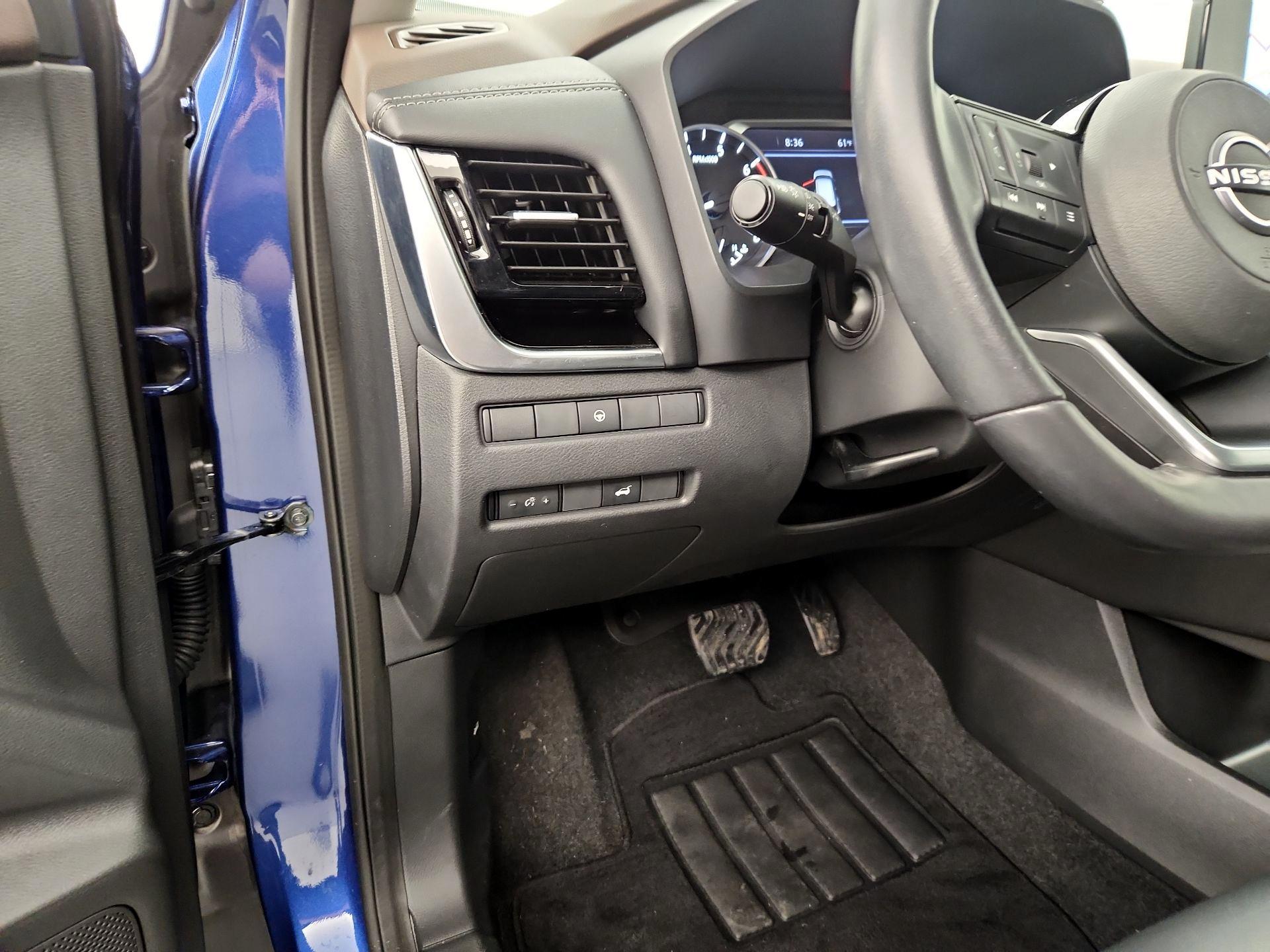 Thumbnail: 2022 Nissan Rogue - 13