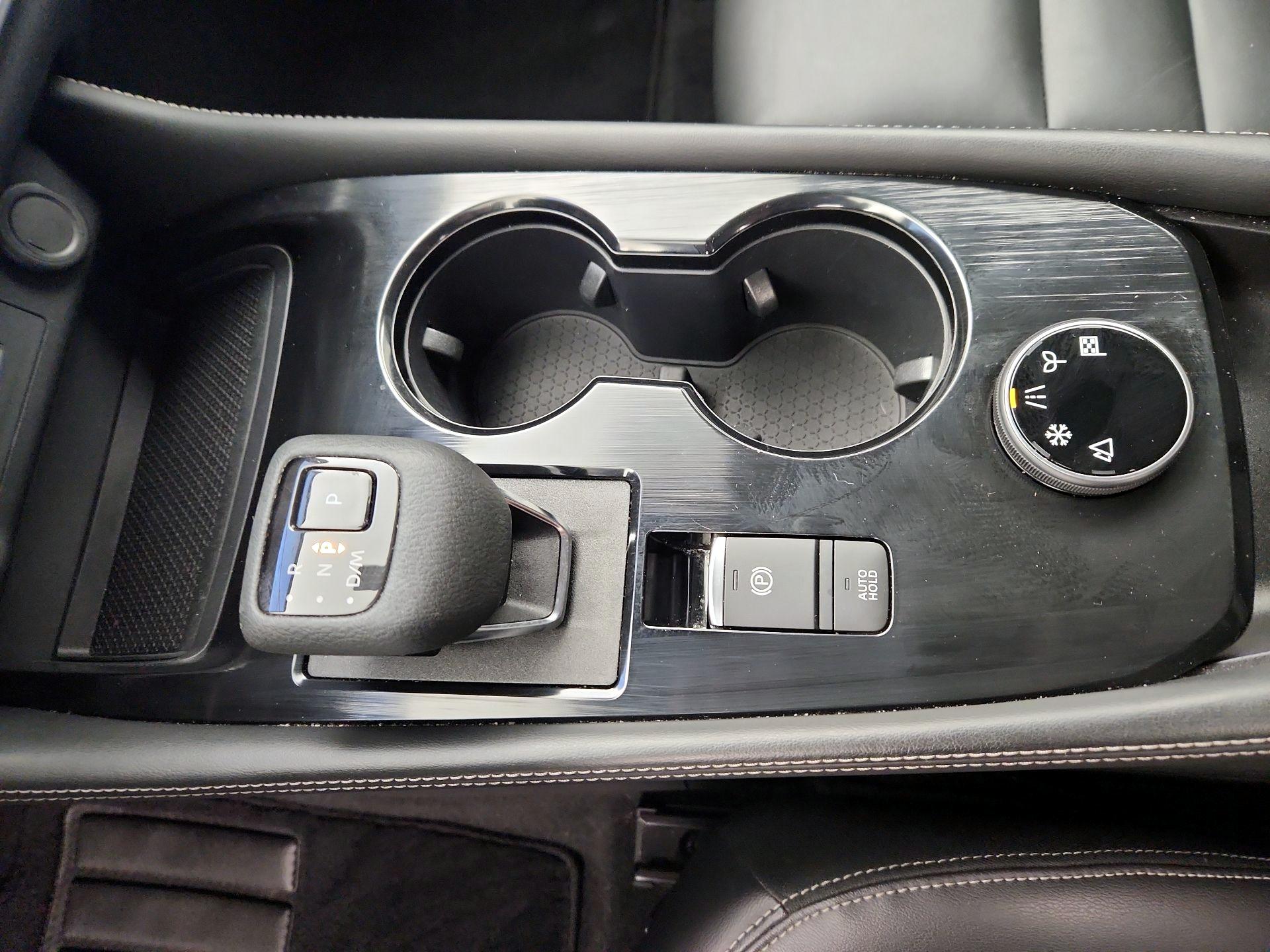 Thumbnail: 2022 Nissan Rogue - 18