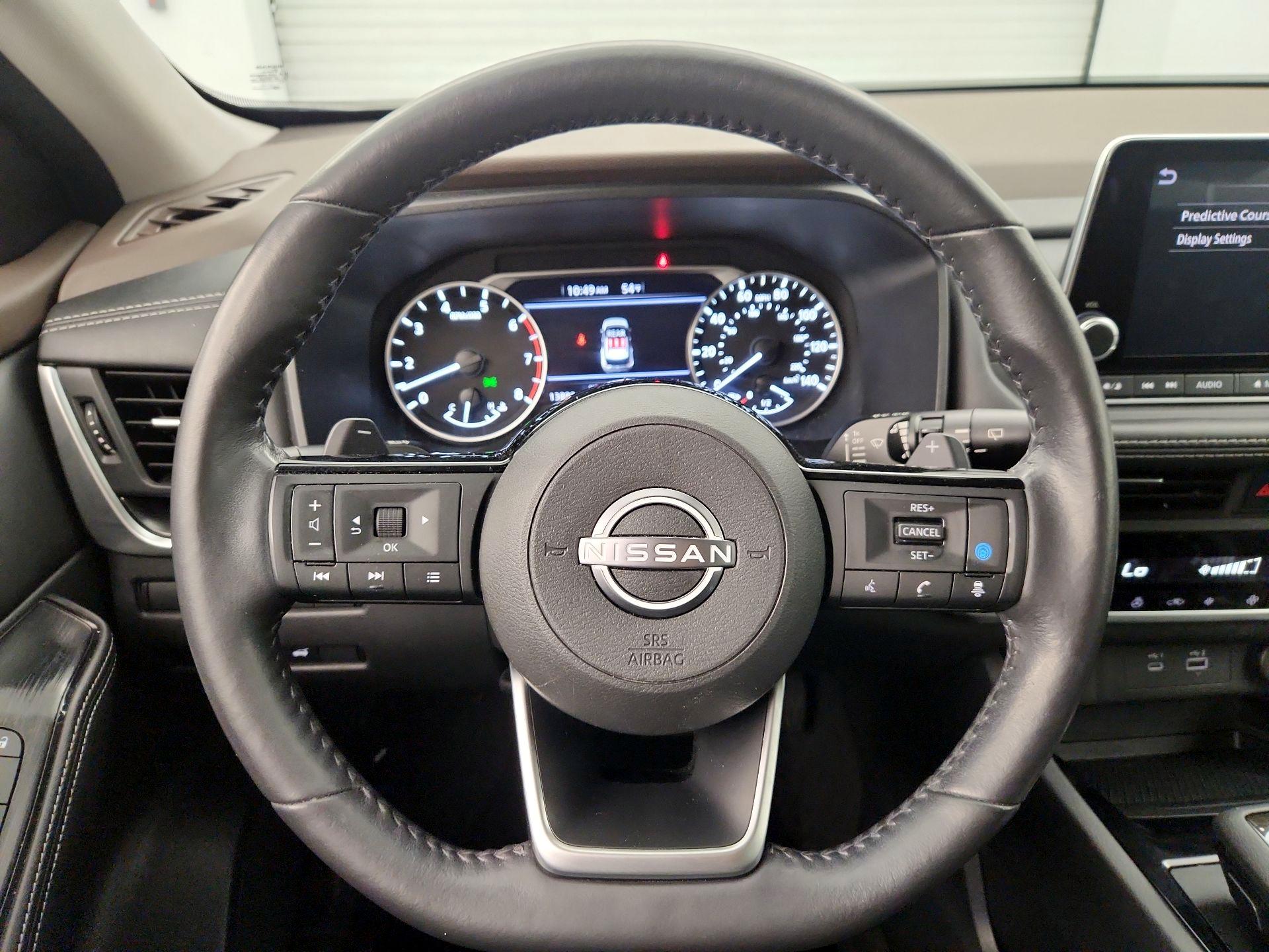 Thumbnail: 2023 Nissan Rogue - 10