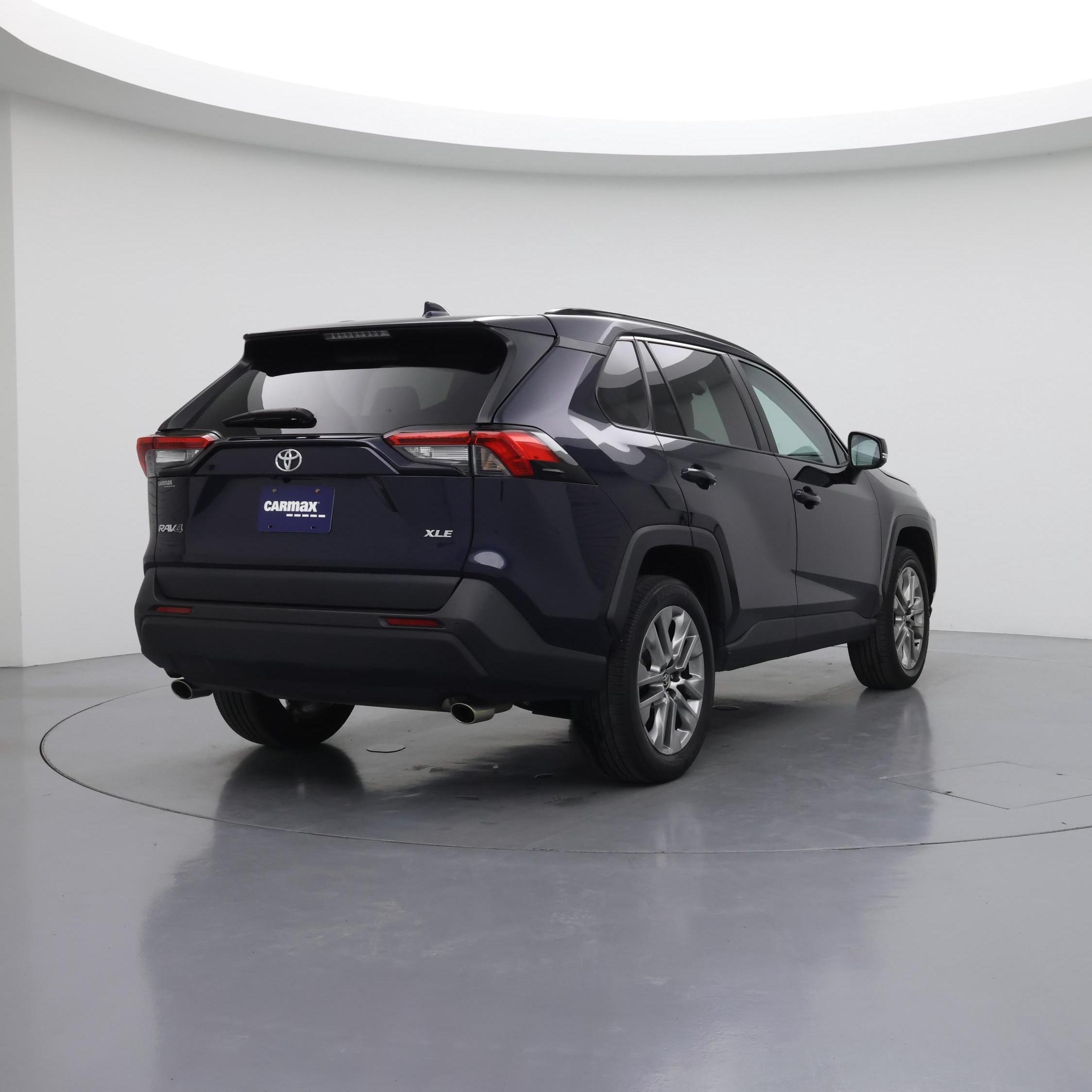 Thumbnail: 2023 Toyota RAV4 - 8