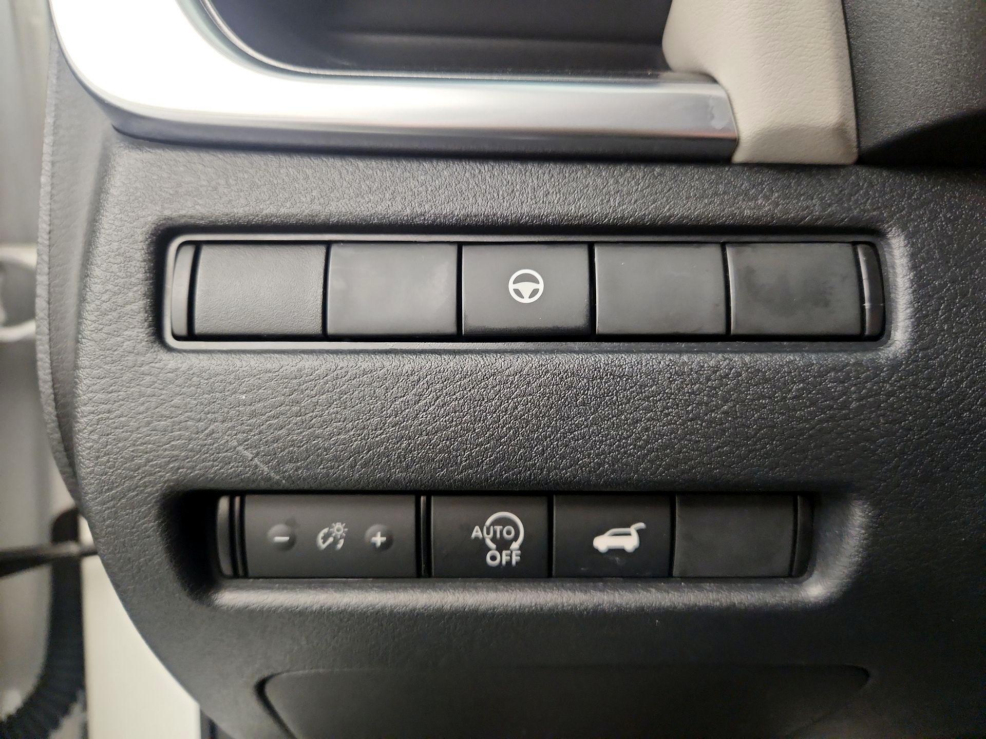 Thumbnail: 2023 Nissan Rogue - 13