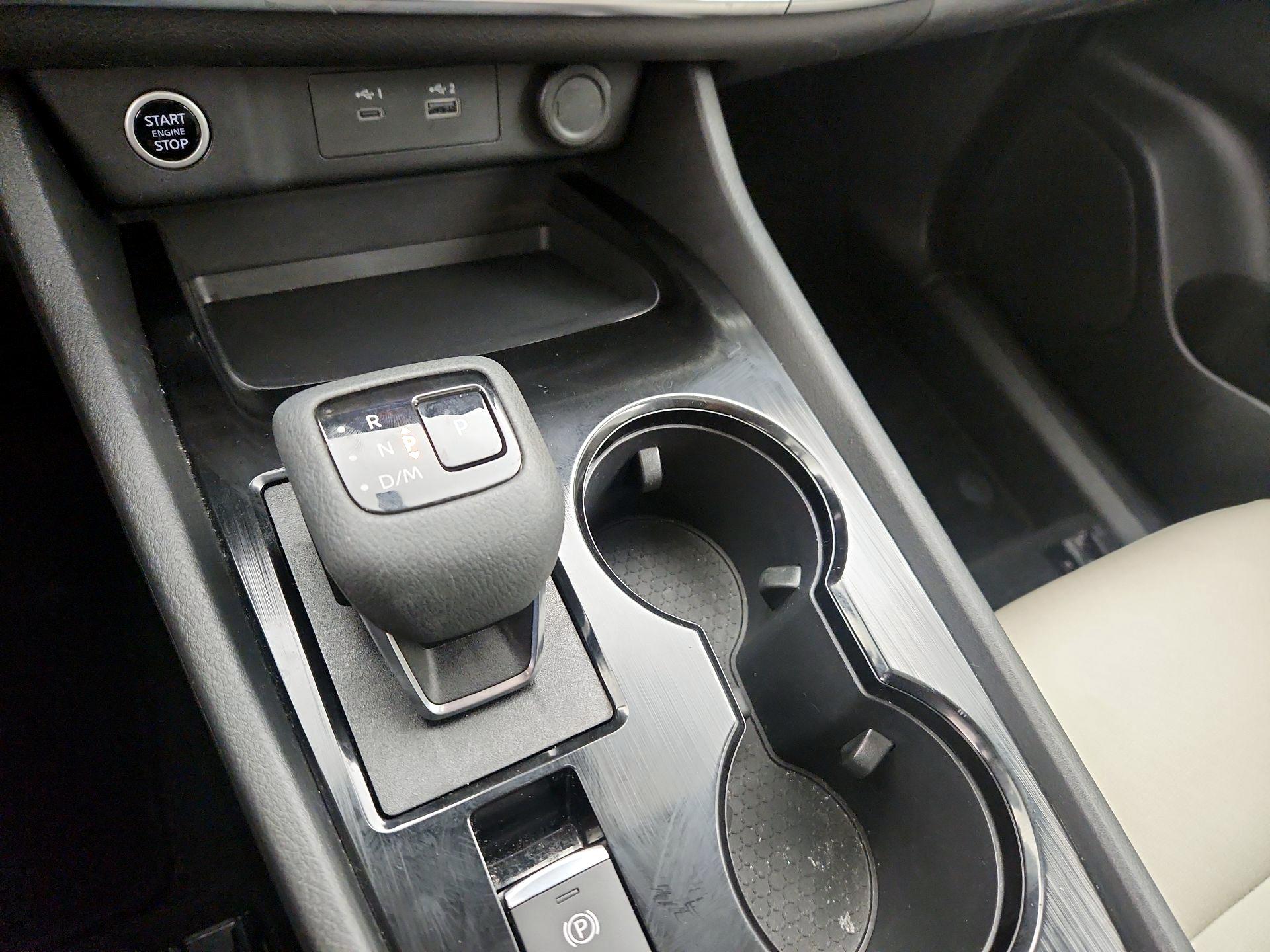 Thumbnail: 2023 Nissan Rogue - 17