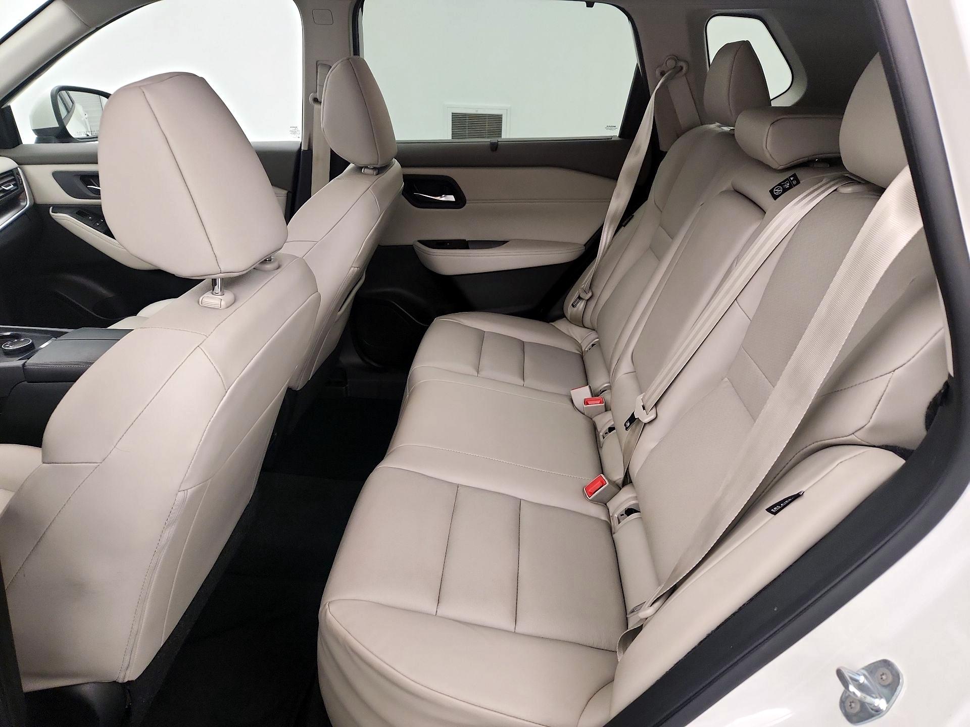 Thumbnail: 2023 Nissan Rogue - 19