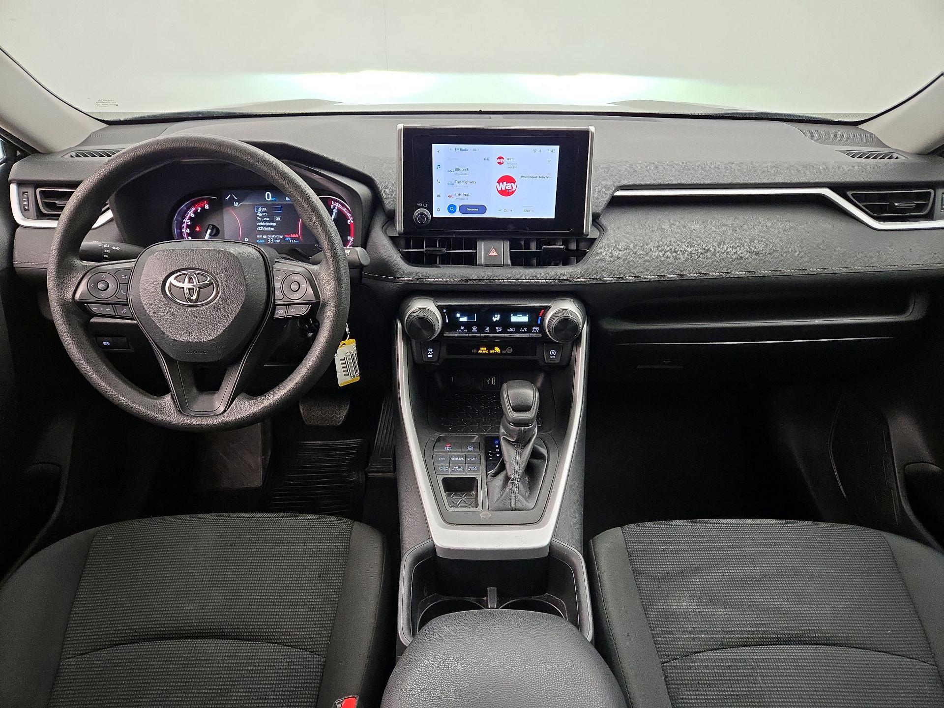 Thumbnail: 2024 Toyota RAV4 - 9