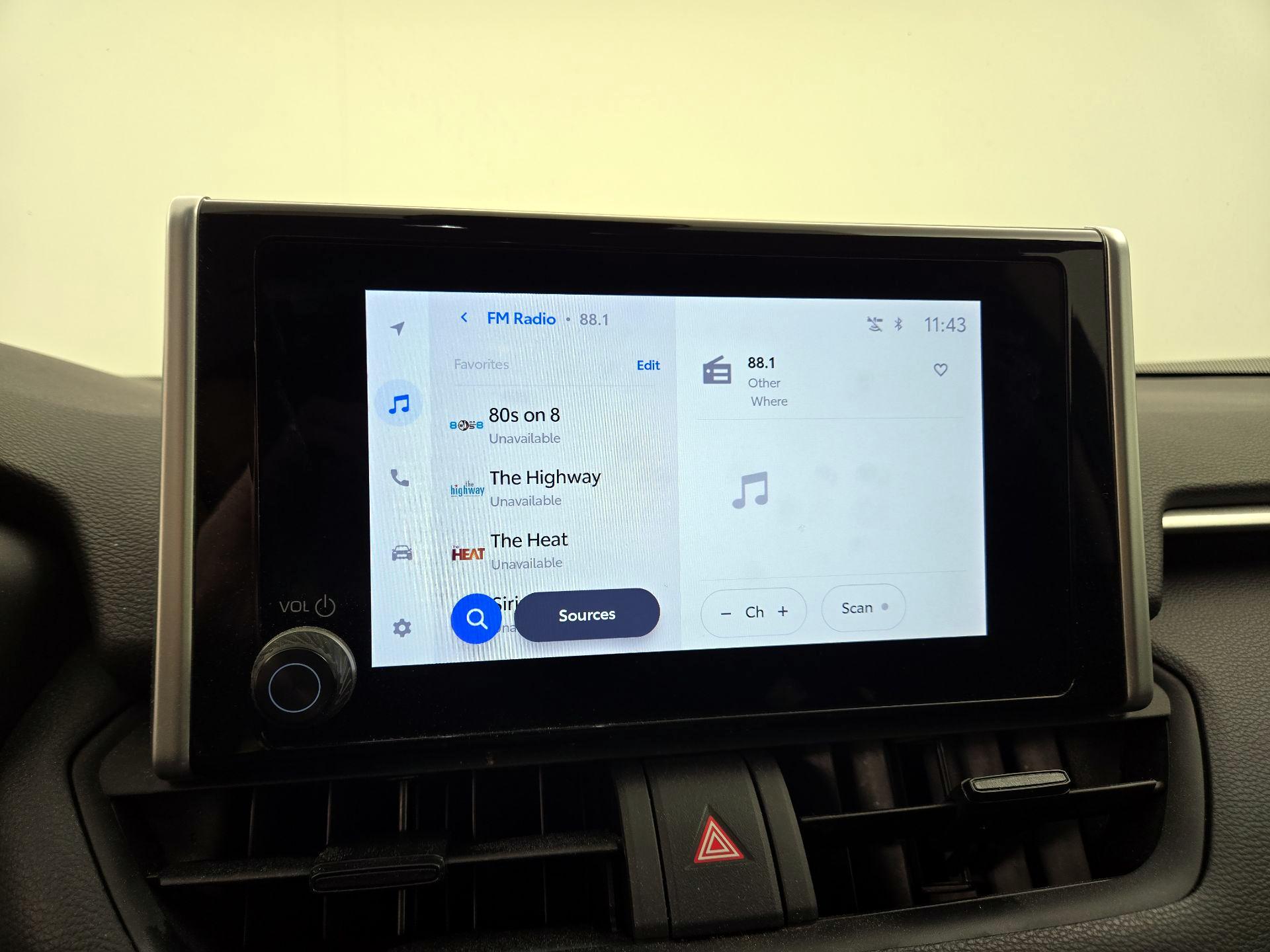 Thumbnail: 2024 Toyota RAV4 - 15