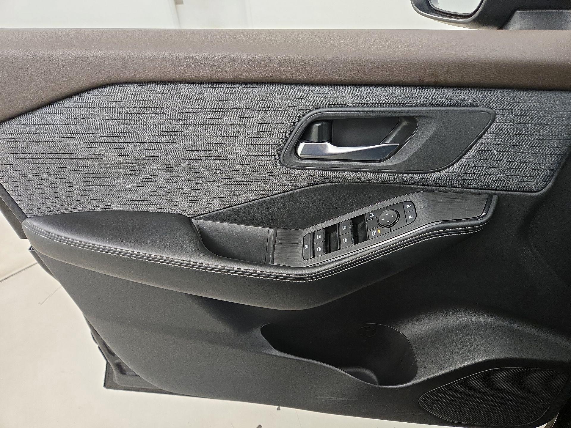 Thumbnail: 2023 Nissan Rogue - 12