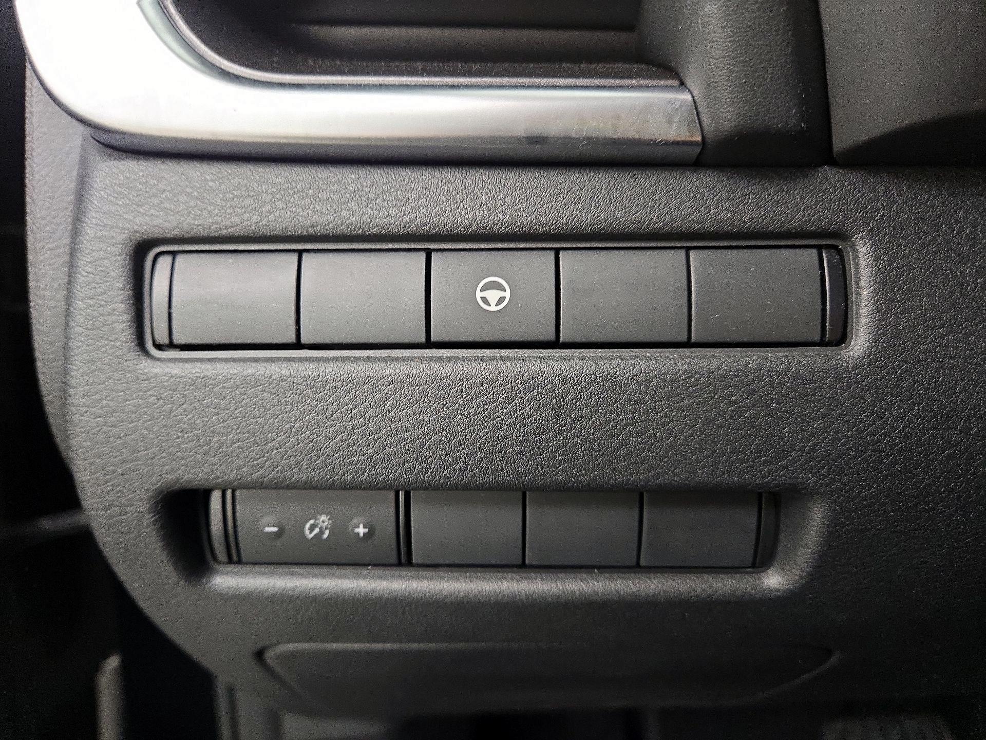 Thumbnail: 2023 Nissan Rogue - 13