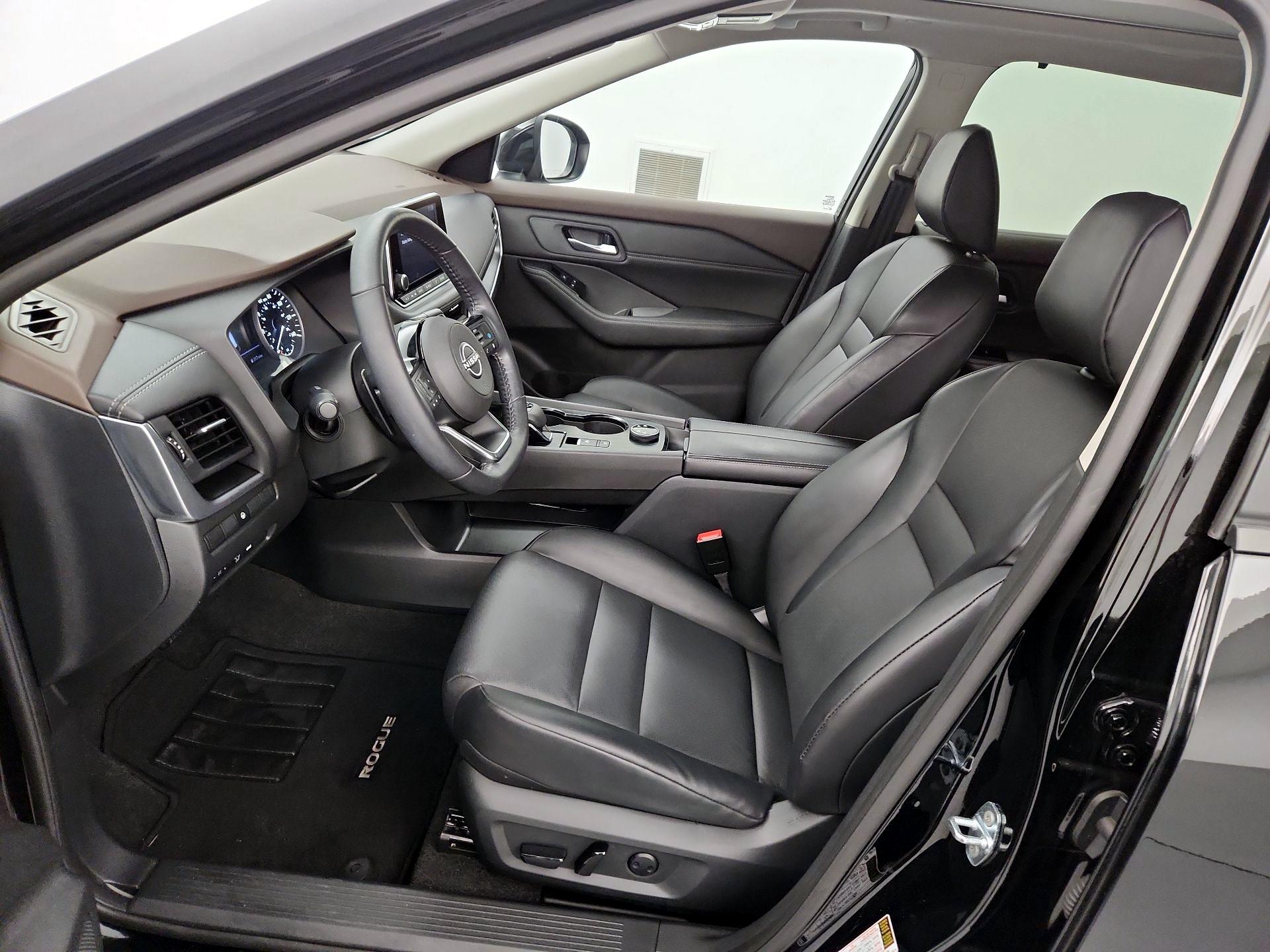 Thumbnail: 2023 Nissan Rogue - 11