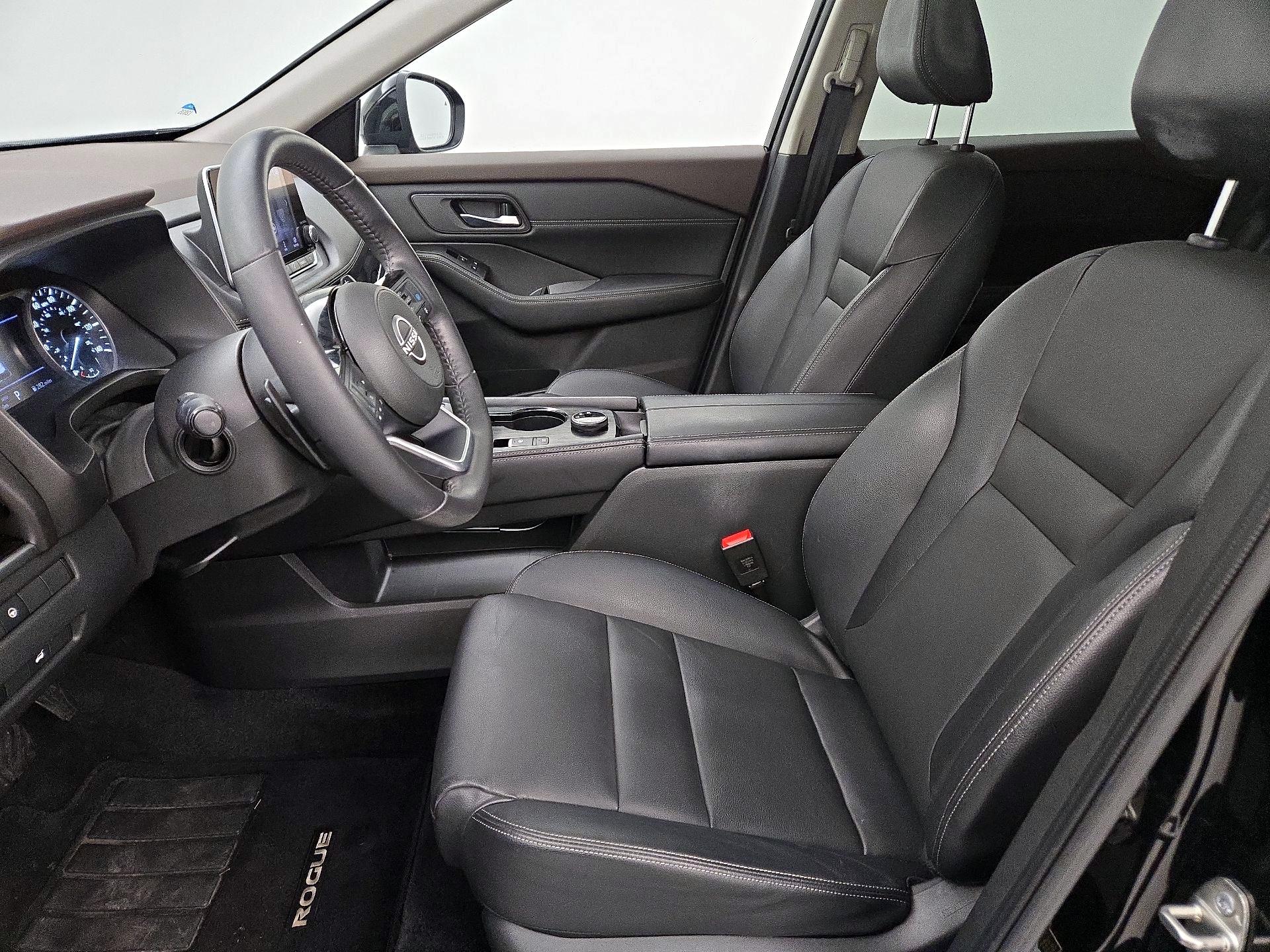 Thumbnail: 2023 Nissan Rogue - 11