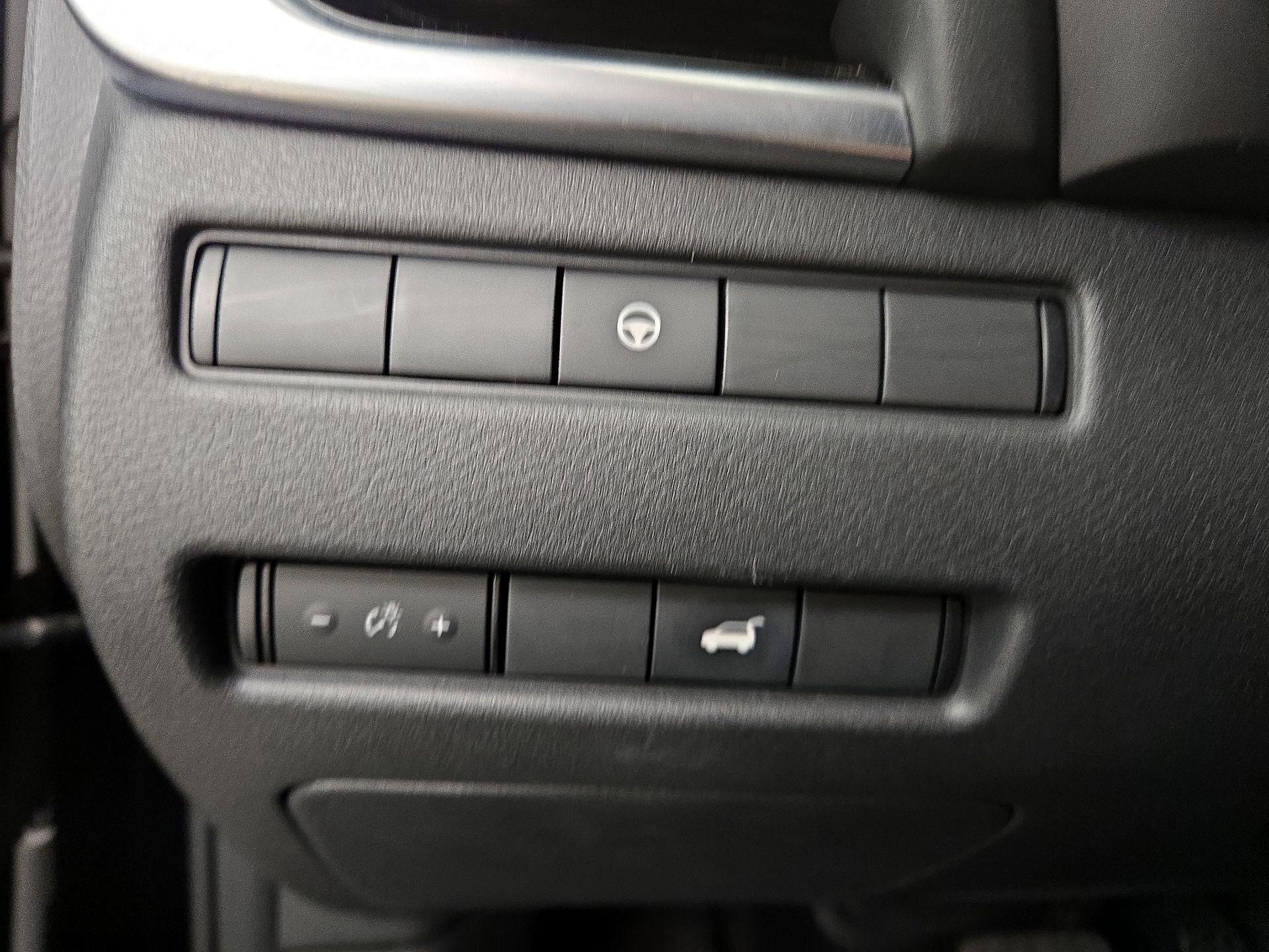 Thumbnail: 2023 Nissan Rogue - 13