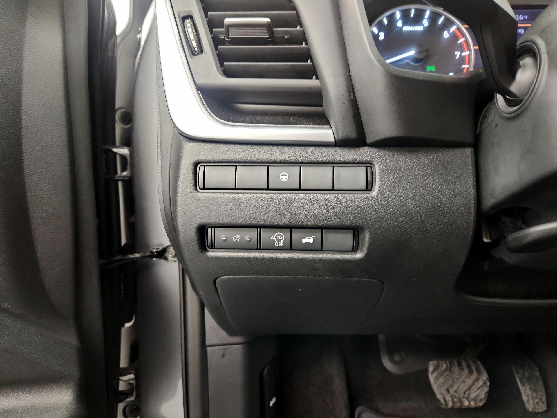 Thumbnail: 2023 Nissan Rogue - 11